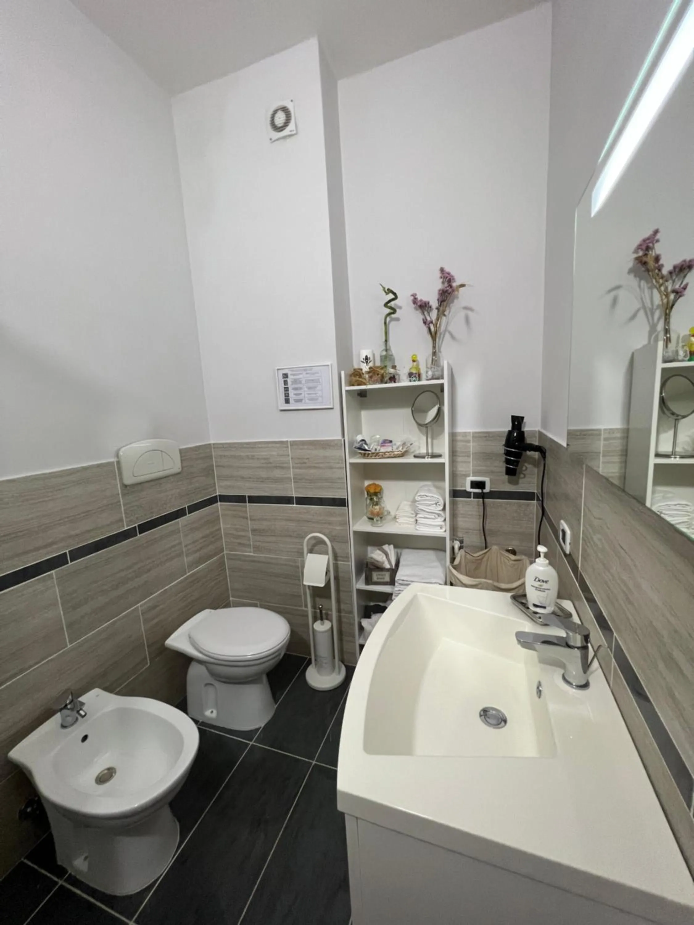 Shower in Il Giardino della Reggia