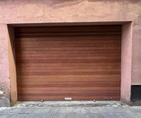 Parking in Llar de Capitans