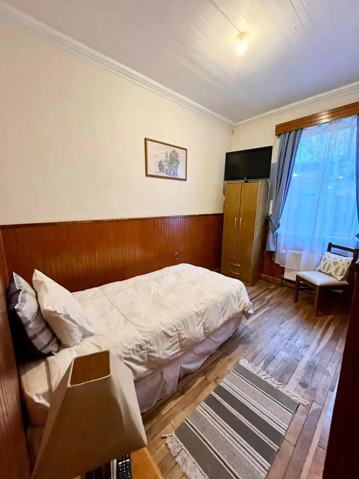 Single Room - single occupancy in CHALET CHAPITAL Punta Arenas Single Room - single occupancy in CHALET CHAPITAL Punta Arenas