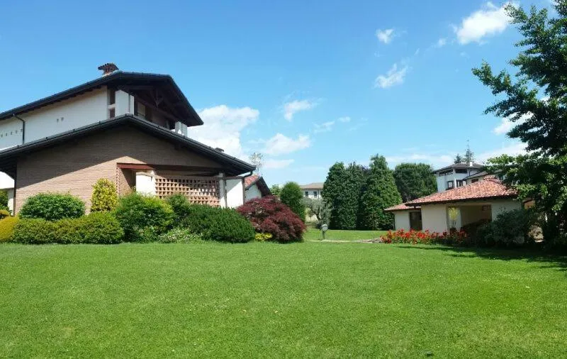 Property building in Casa Ceruti