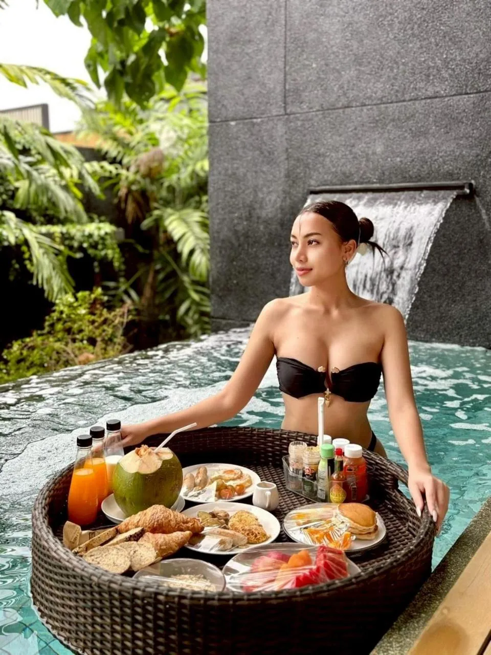 Swimming pool in AKRA Collection Layan - Hideaway Villas