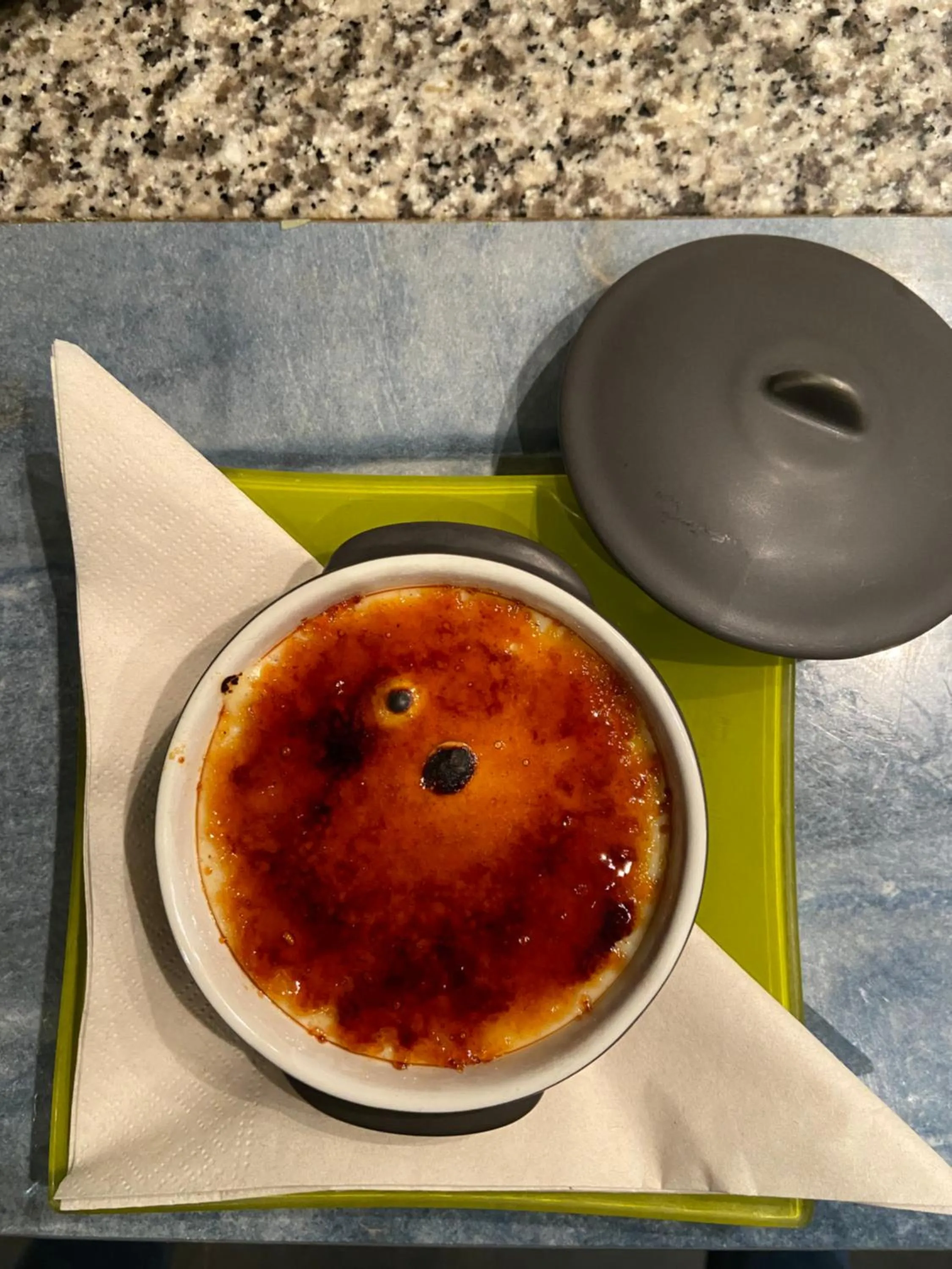 Dinner in Dépendance cosy climatisée jacuzzi diner aux chandelles