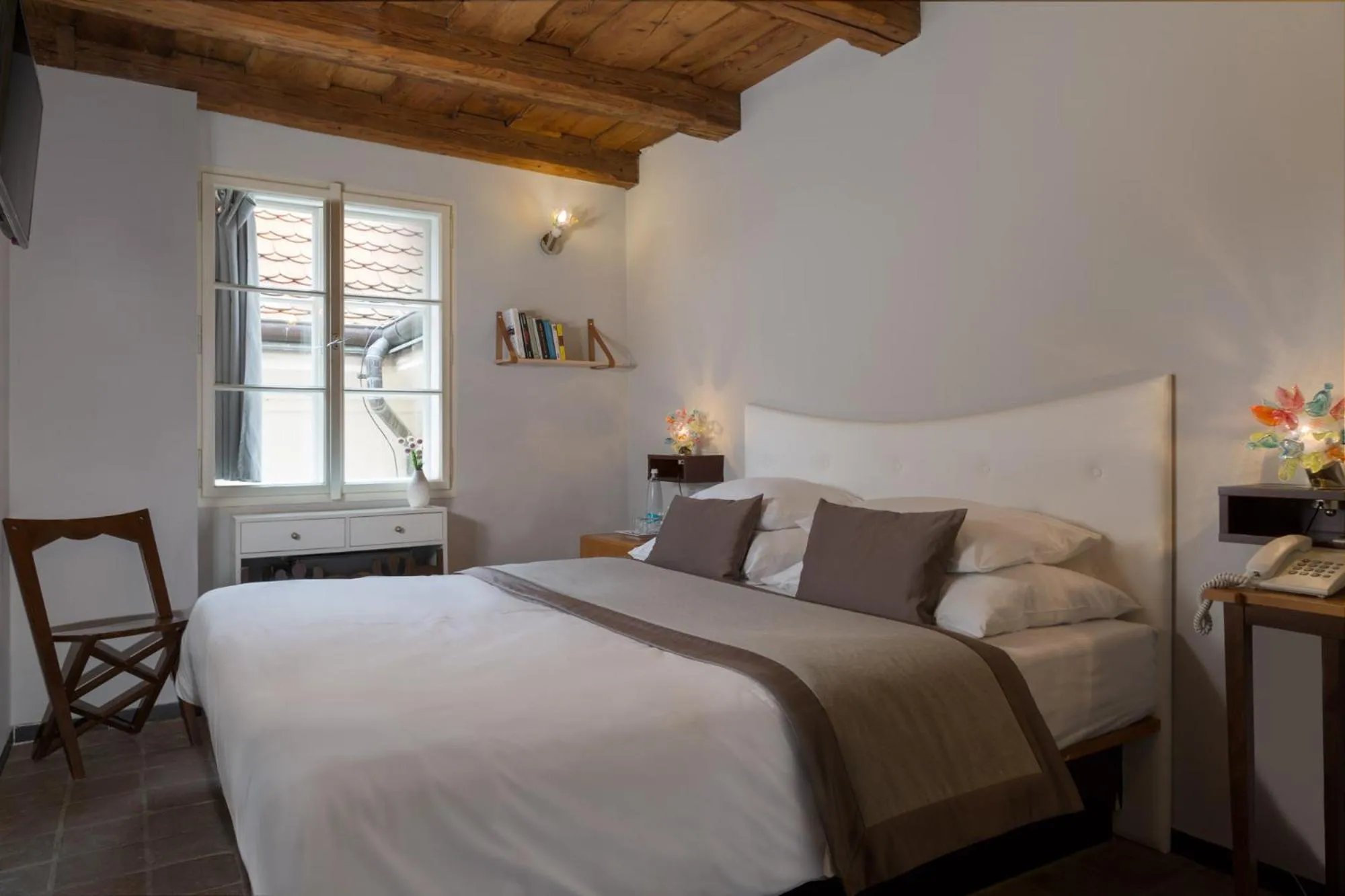 Bed in Design Hotel Neruda