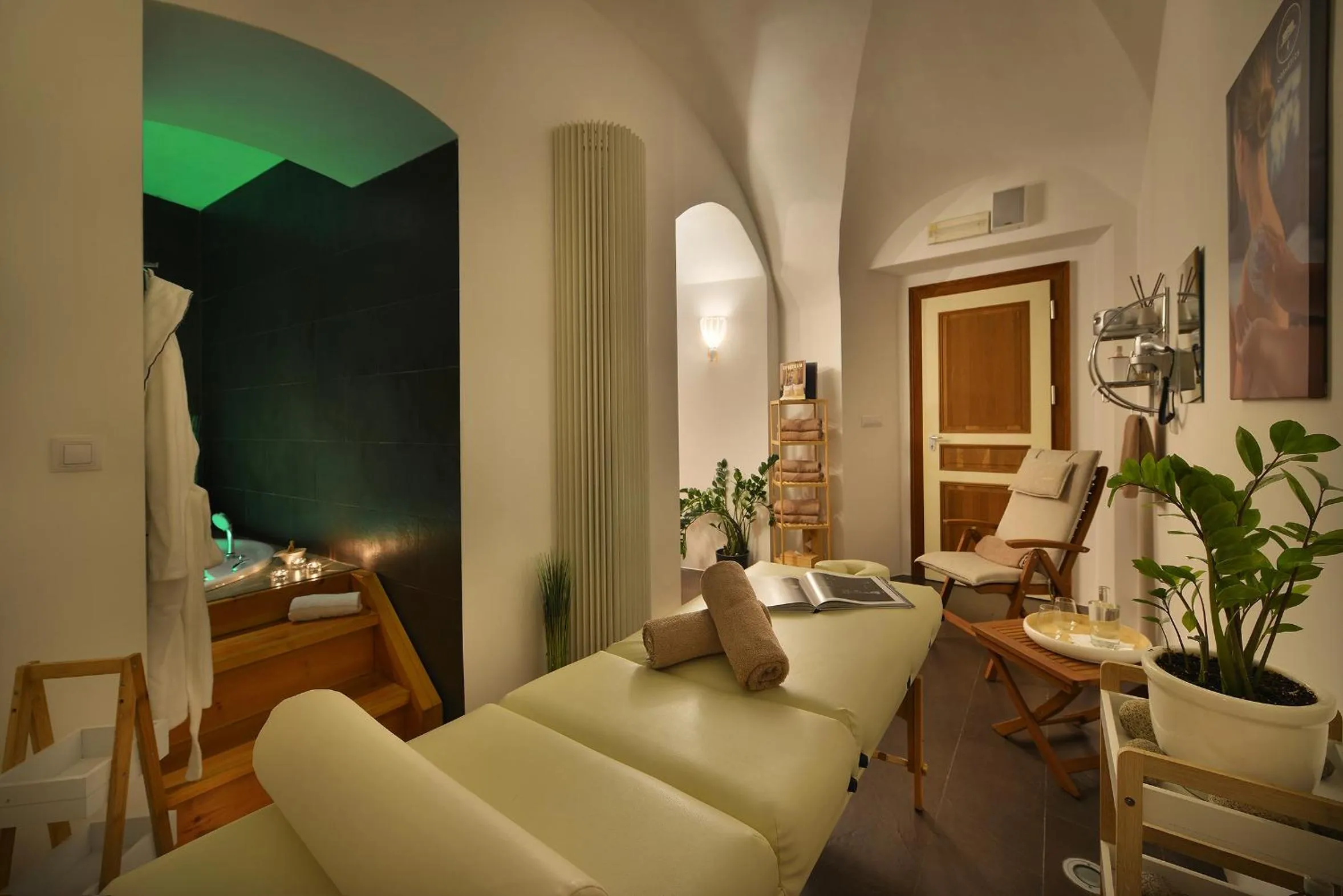 Massage in Design Hotel Neruda