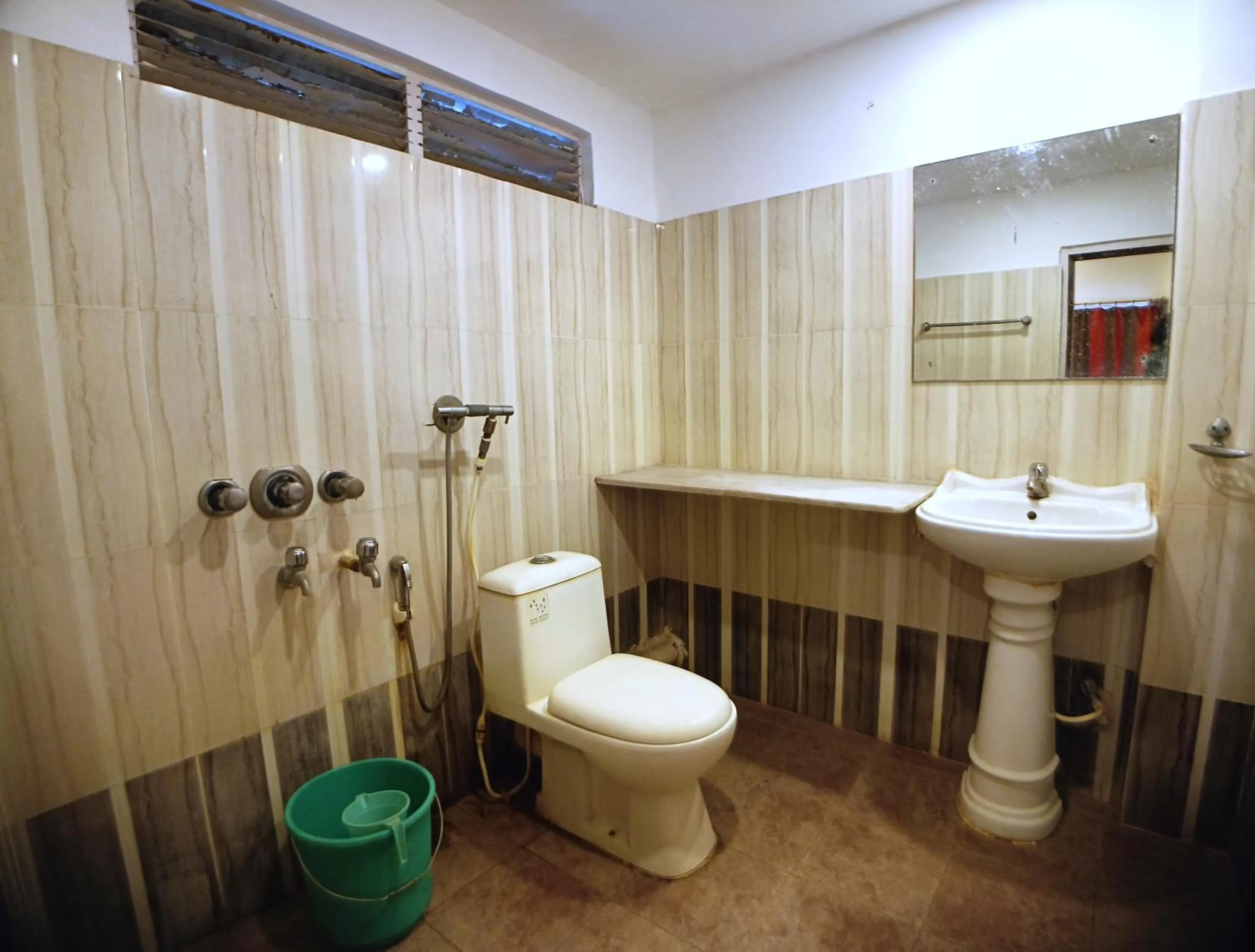 Shower in Hotel Sea Coast