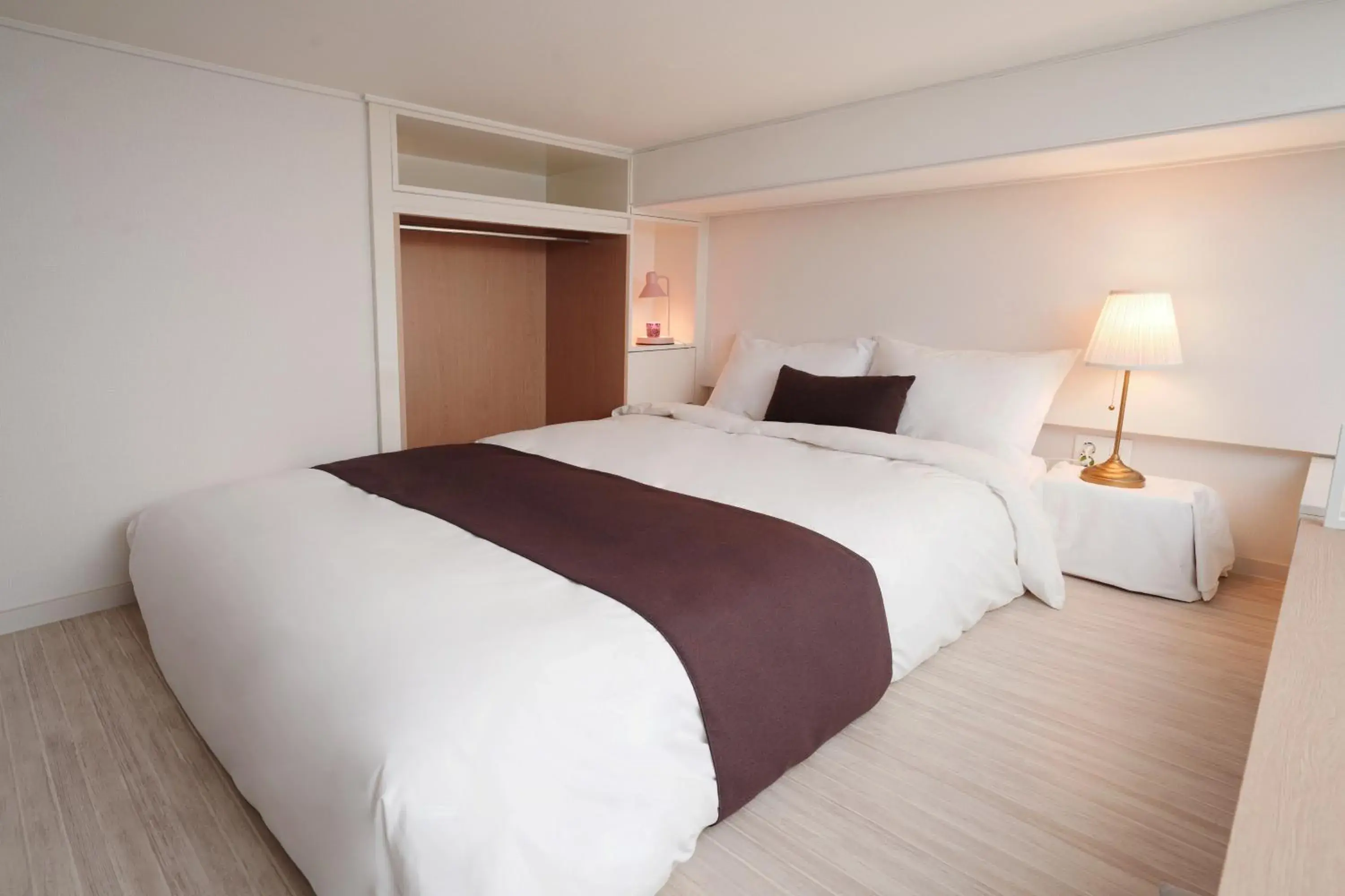 Deluxe Double Room with Sea View in Blue Ocean Residence Hotel Deluxe Double Room with Sea View in Blue Ocean Residence Hotel