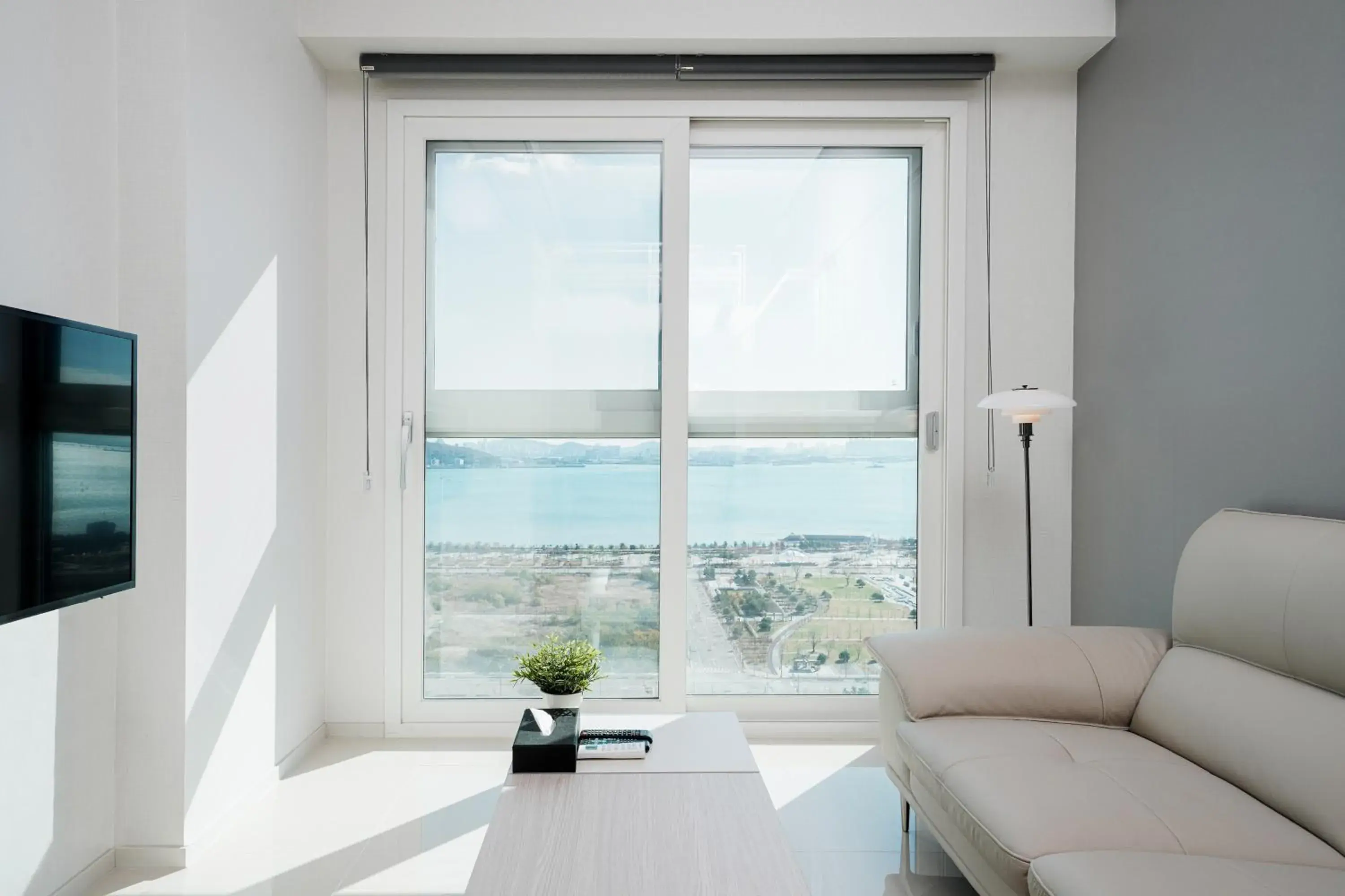 Deluxe Double Room with Sea View in Blue Ocean Residence Hotel Deluxe Double Room with Sea View in Blue Ocean Residence Hotel