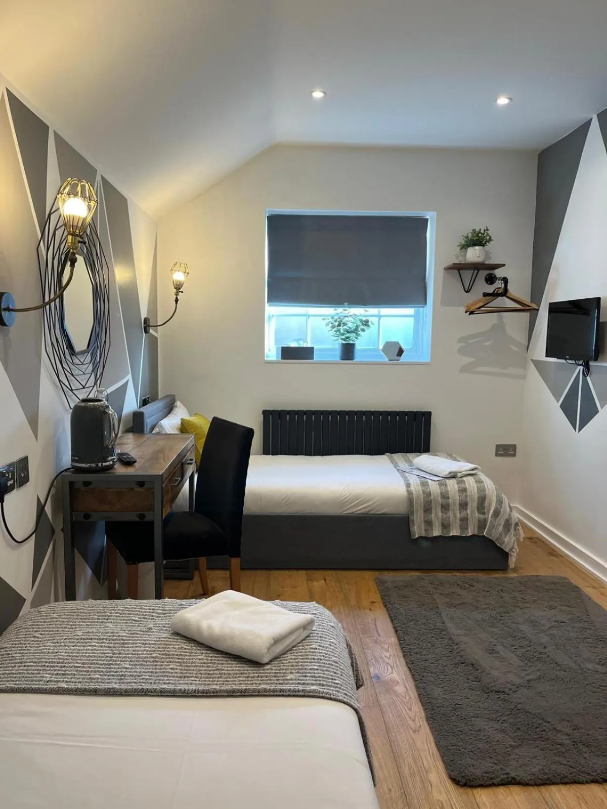 Bedroom, Bed in The Cherry Tree Hotel