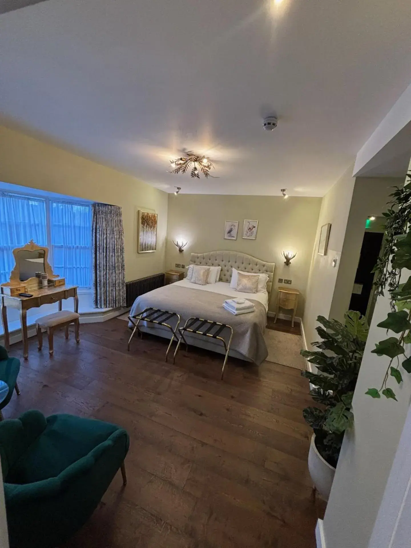 Superior Double Room in The Cherry Tree Hotel Superior Double Room in The Cherry Tree Hotel