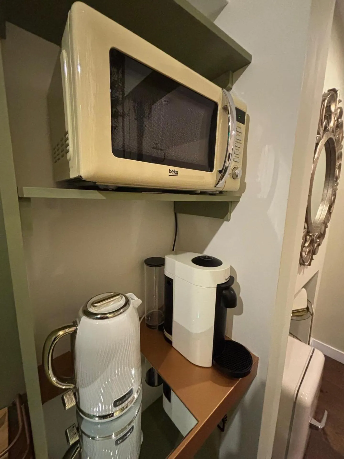 Coffee/tea facilities in The Cherry Tree Hotel