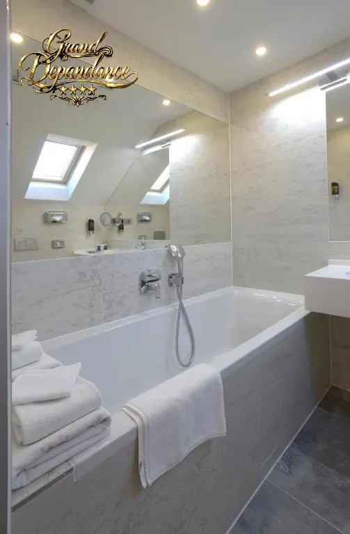 Bathroom in Hotel Grand