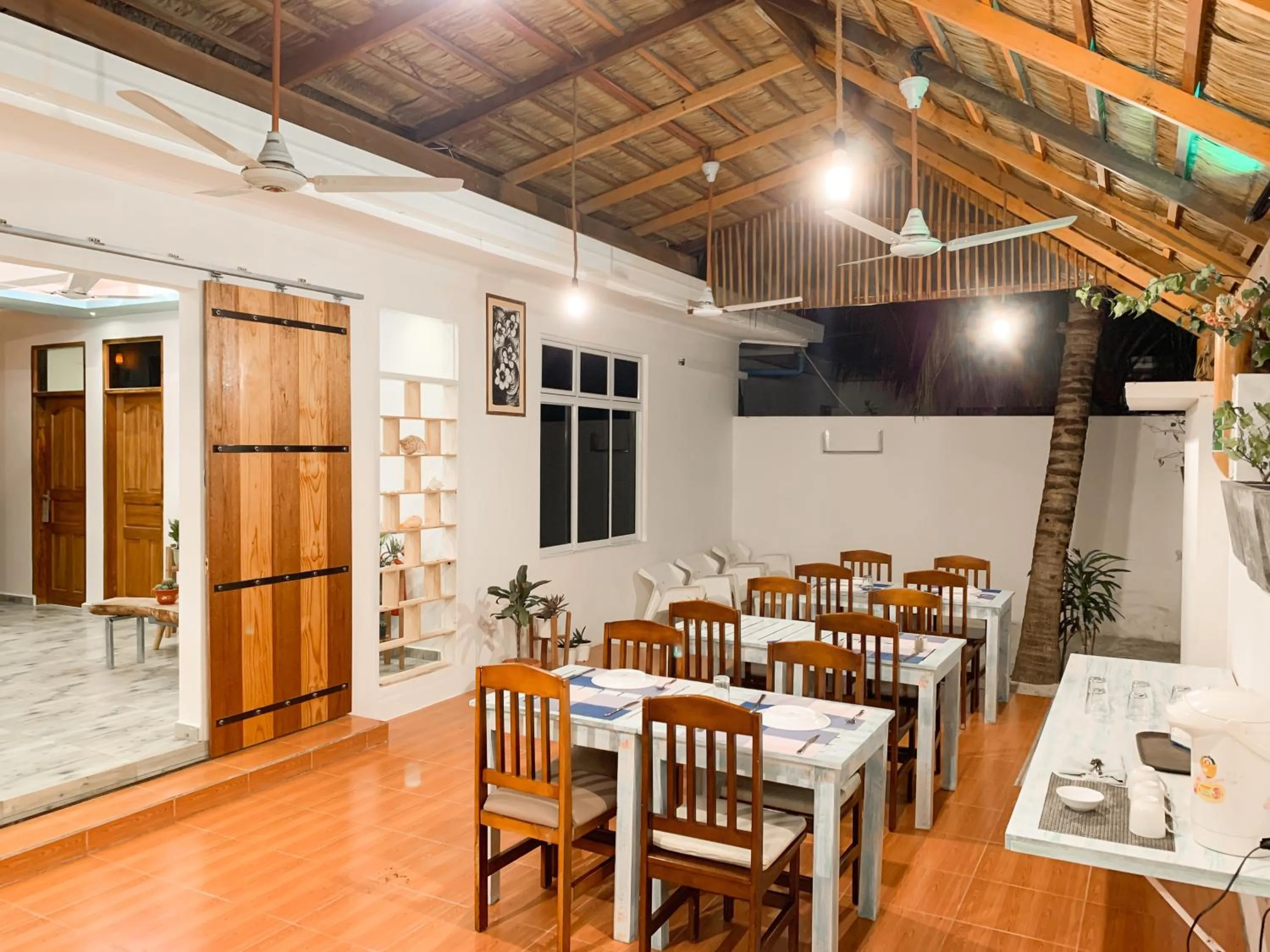 Dining area in Fins Dive and Leisure Hotel