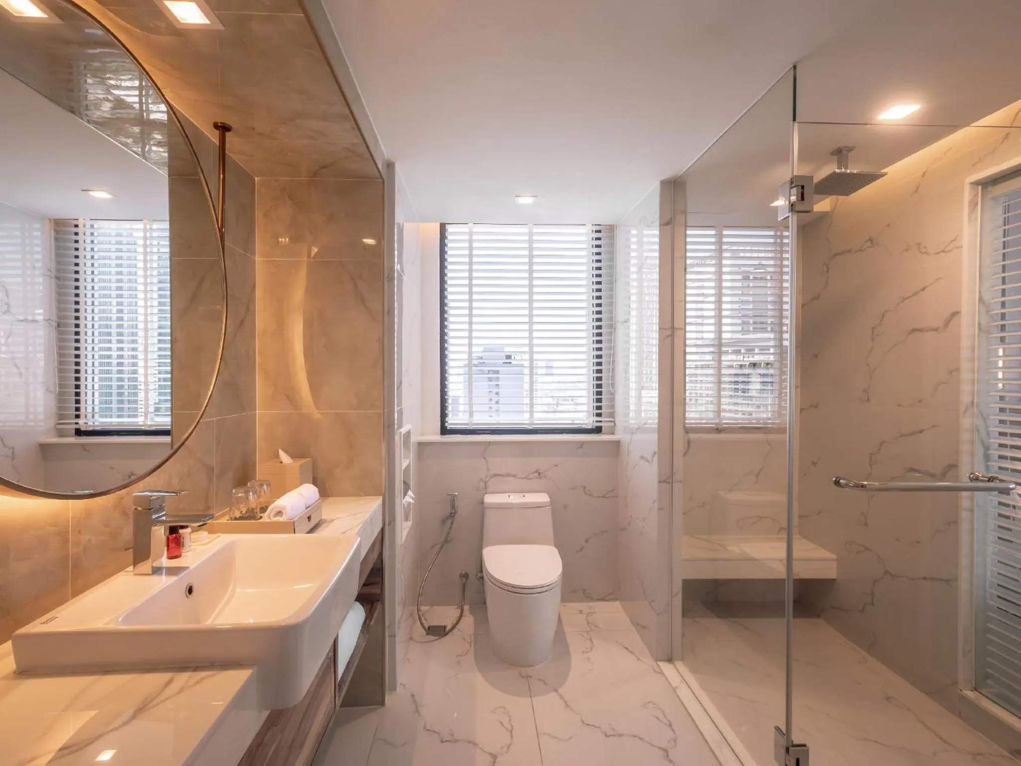 Toilet in Aira Hotel Bangkok Sukhumvit 11