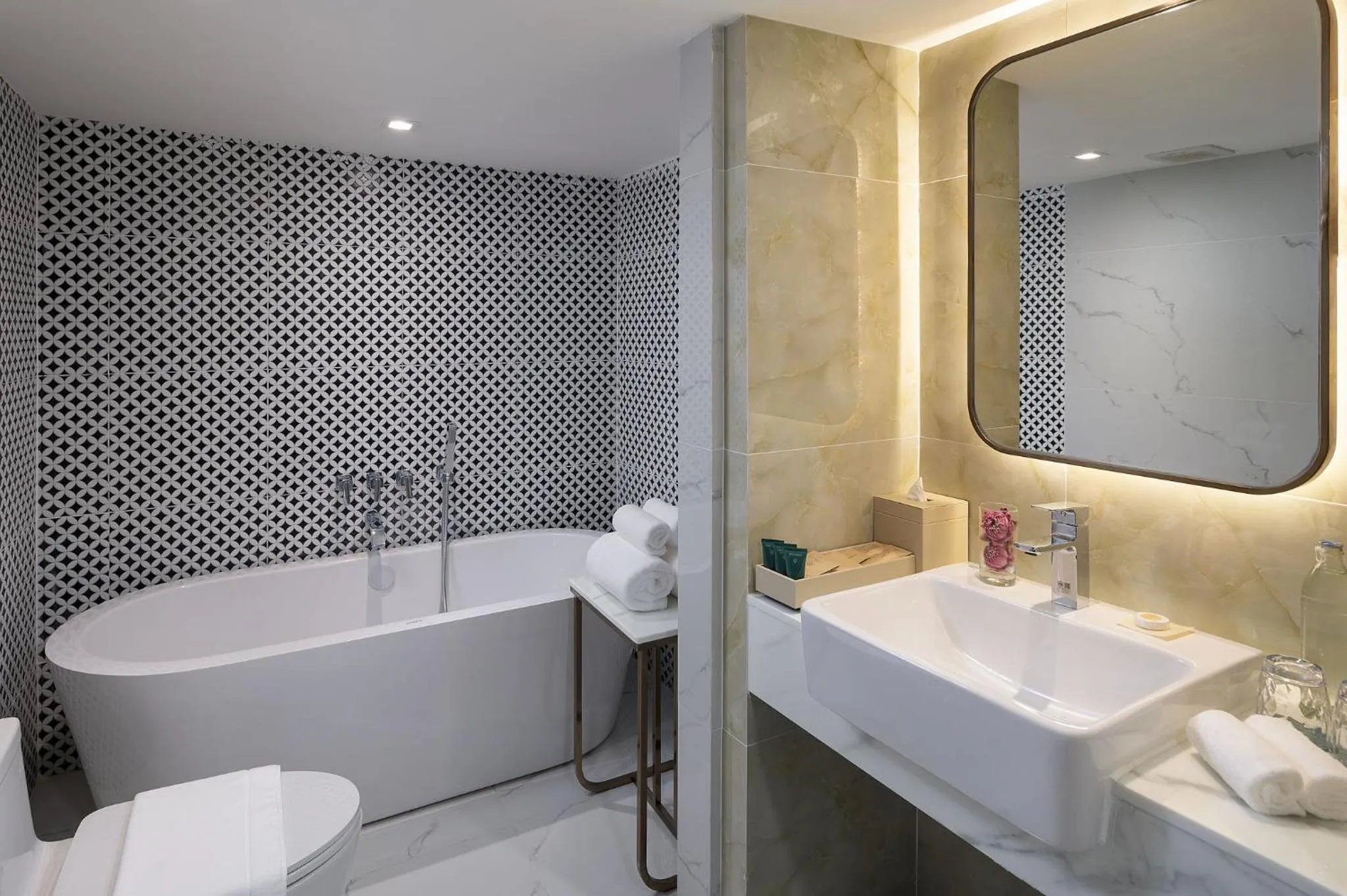 Bathroom in Aira Hotel Bangkok Sukhumvit 11