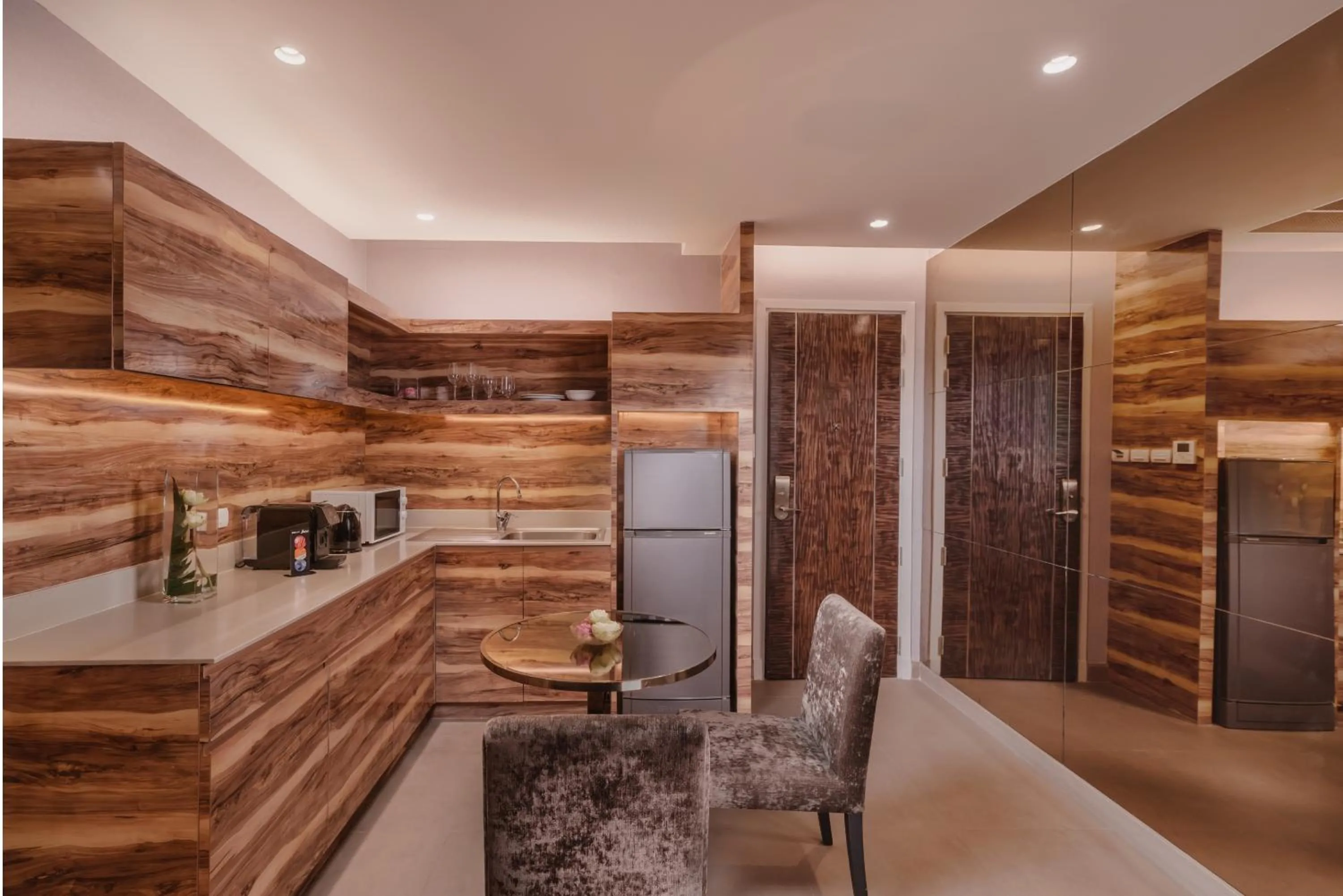 Living room in Aira Hotel Bangkok Sukhumvit 11