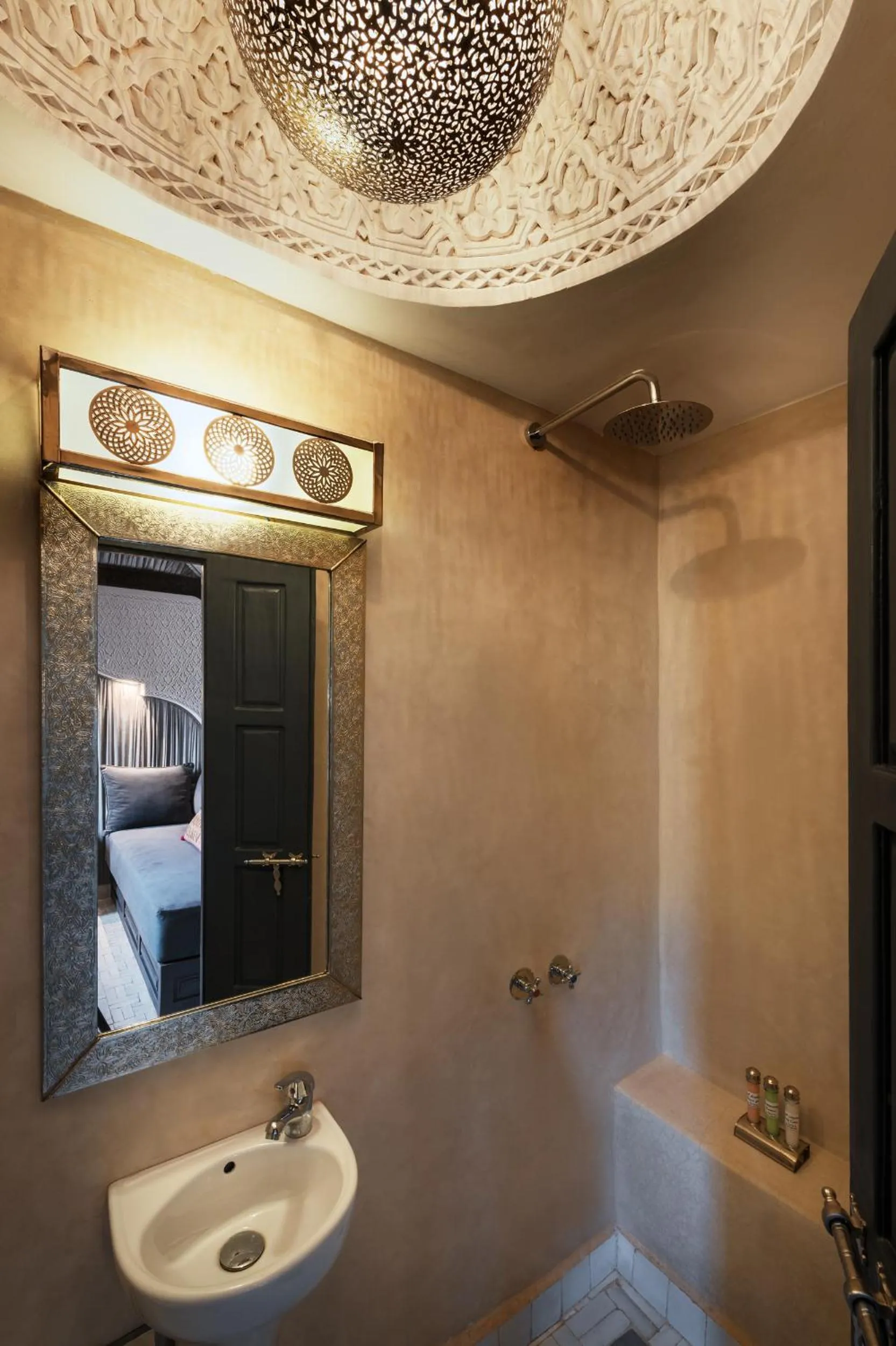 Bathroom in Riad Star by Marrakech Riad