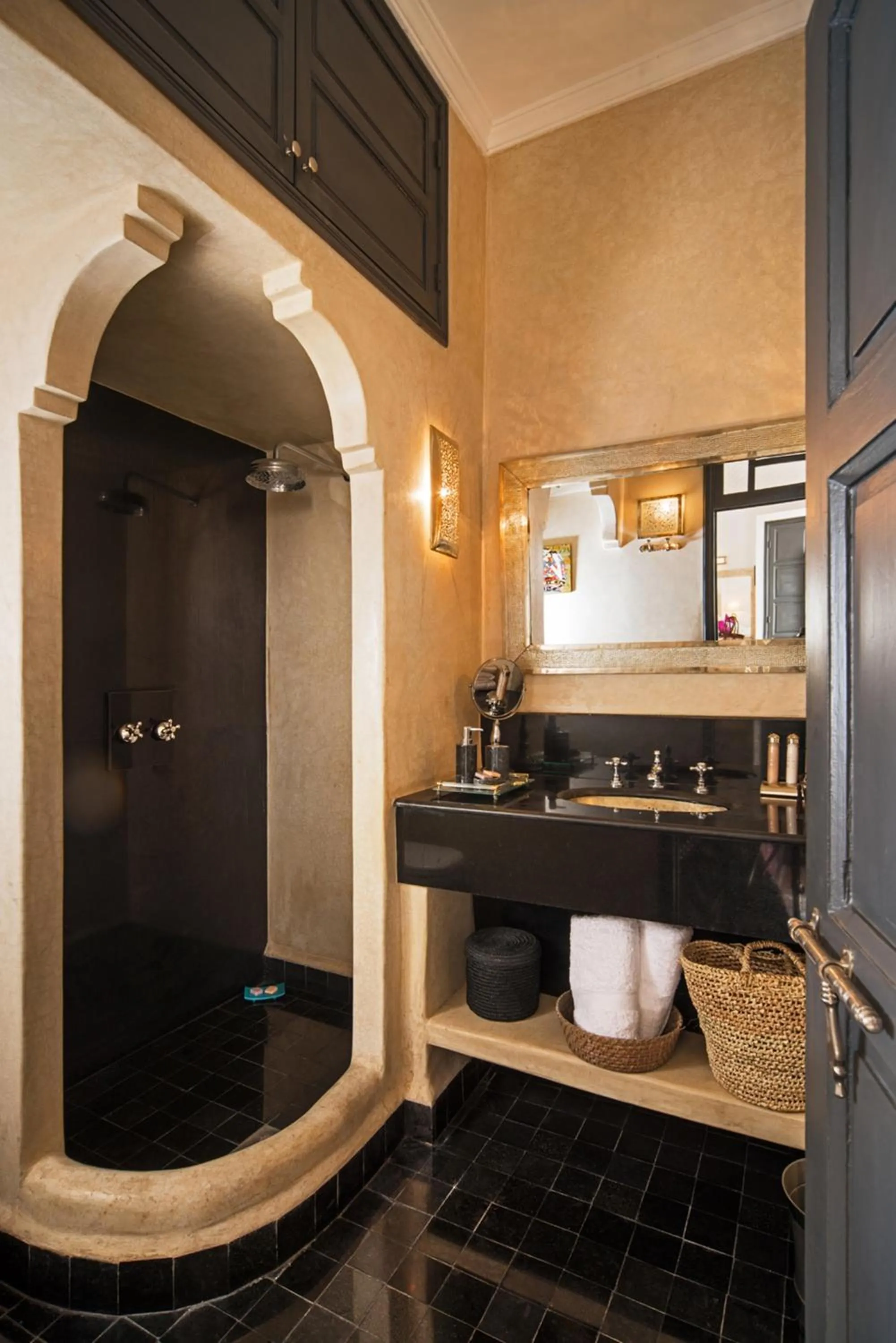 Shower in Riad Star by Marrakech Riad