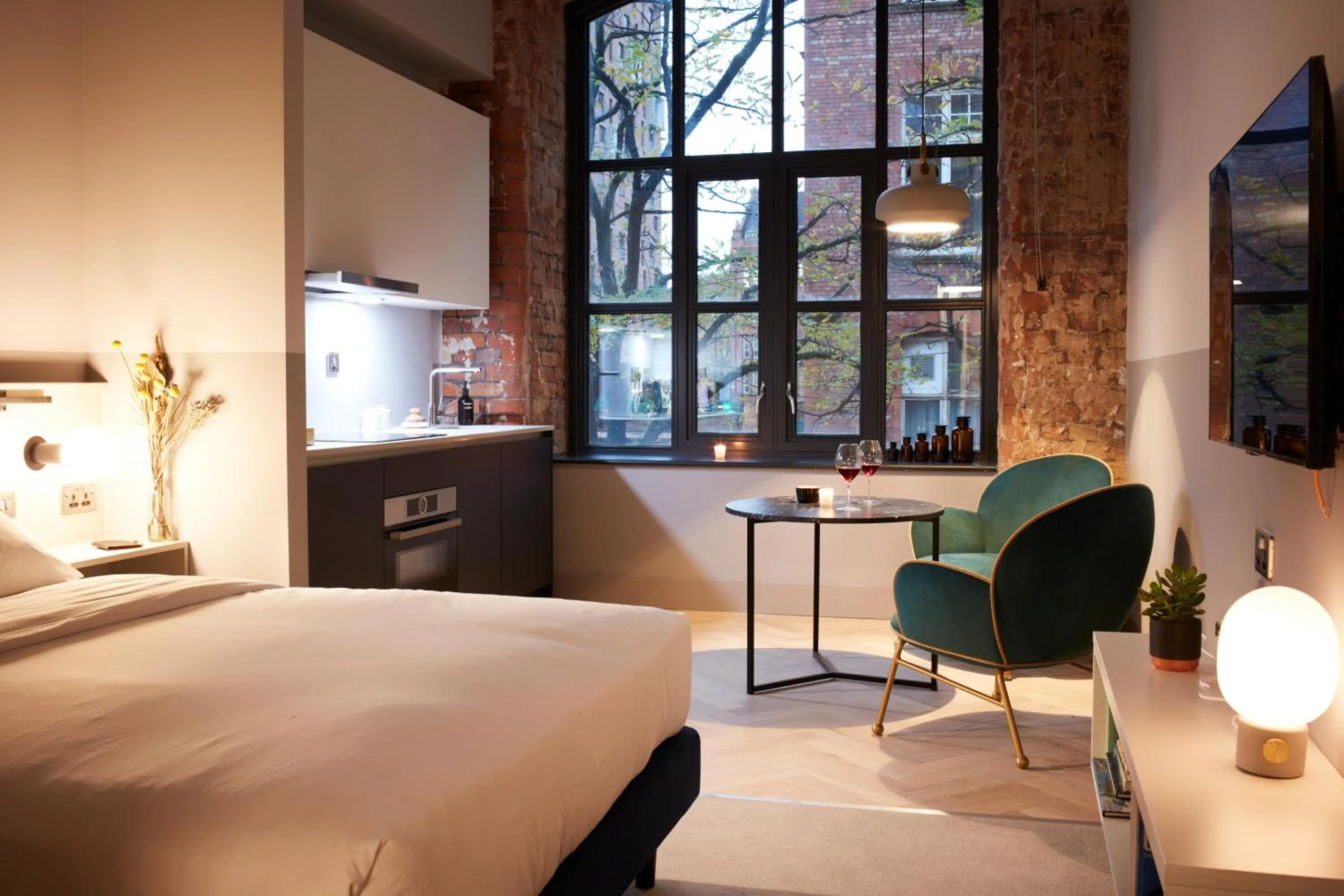 Bedroom, Bed in Leven Manchester