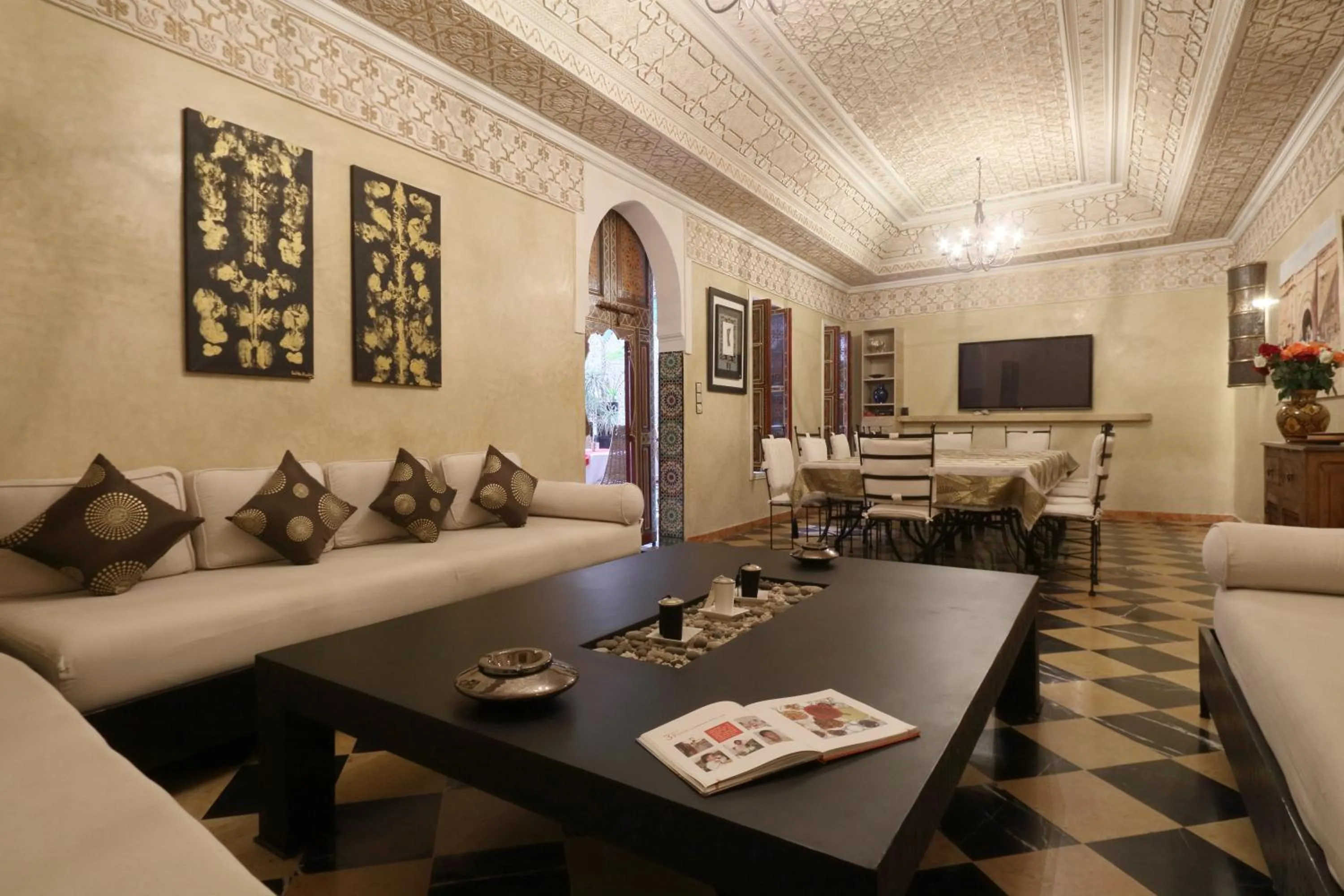 TV and multimedia in Riad l'Escale de Marrakech