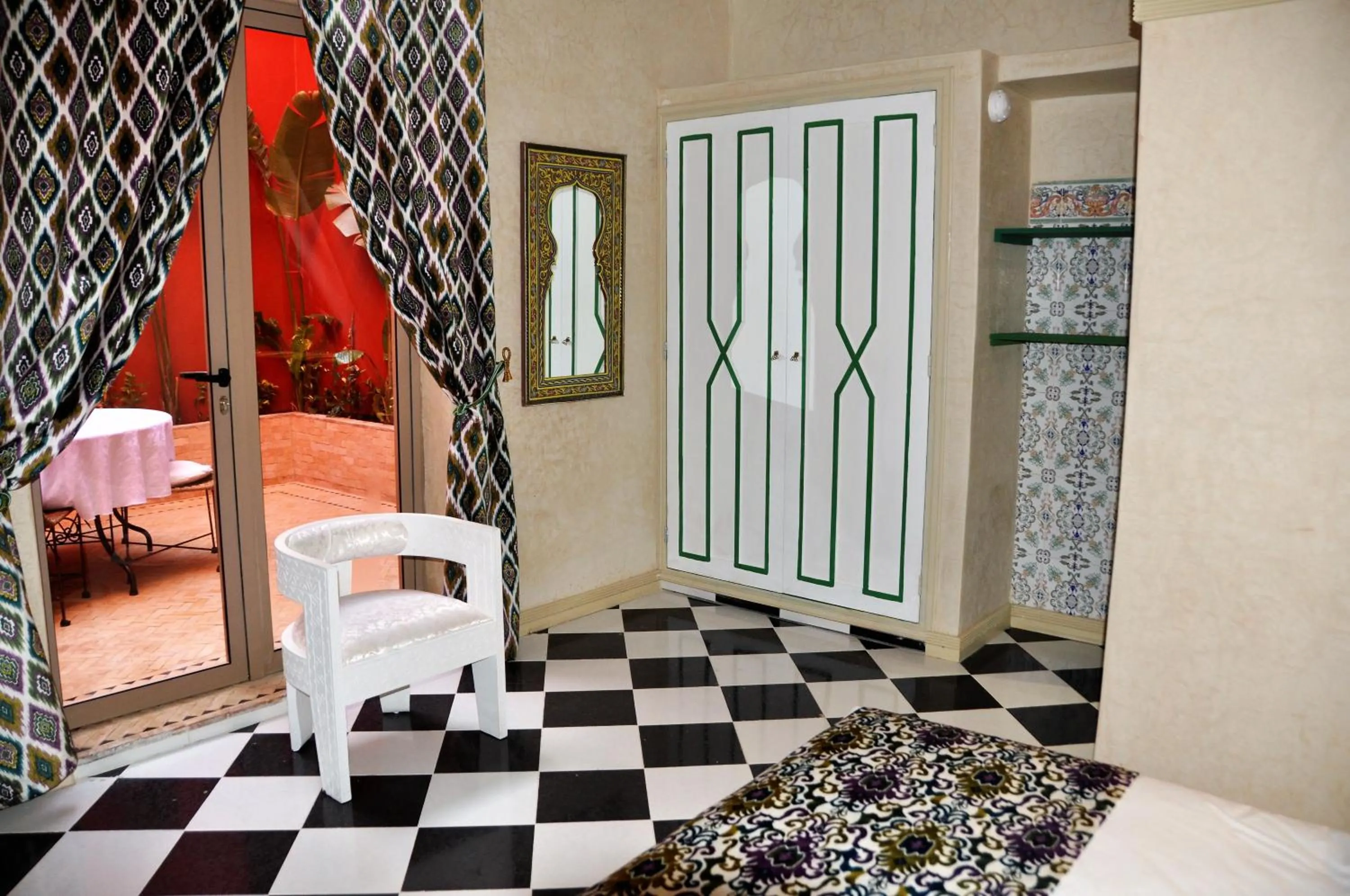 Photo of the whole room, Bed in Riad l'Escale de Marrakech