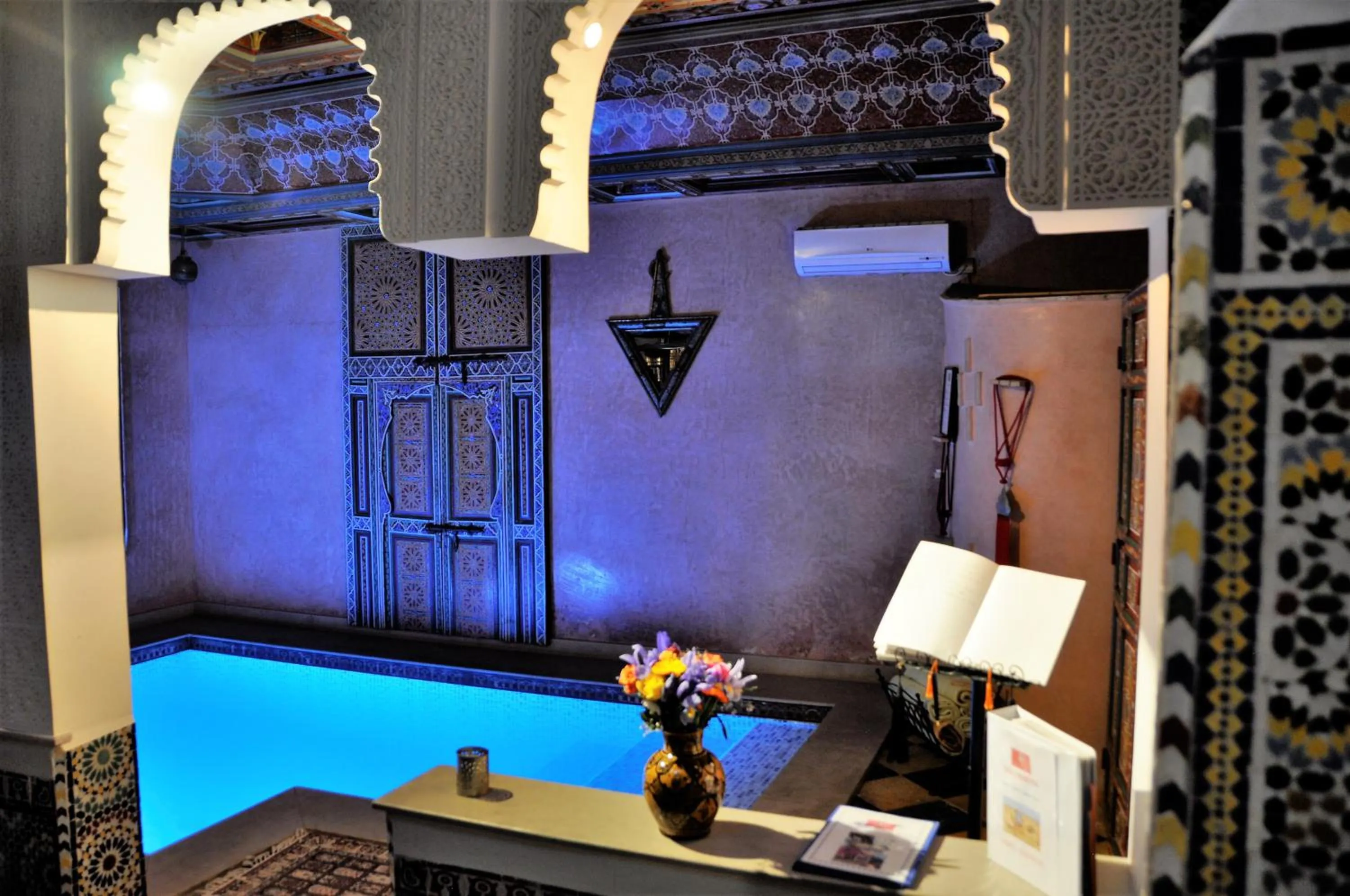 Swimming pool in Riad l'Escale de Marrakech