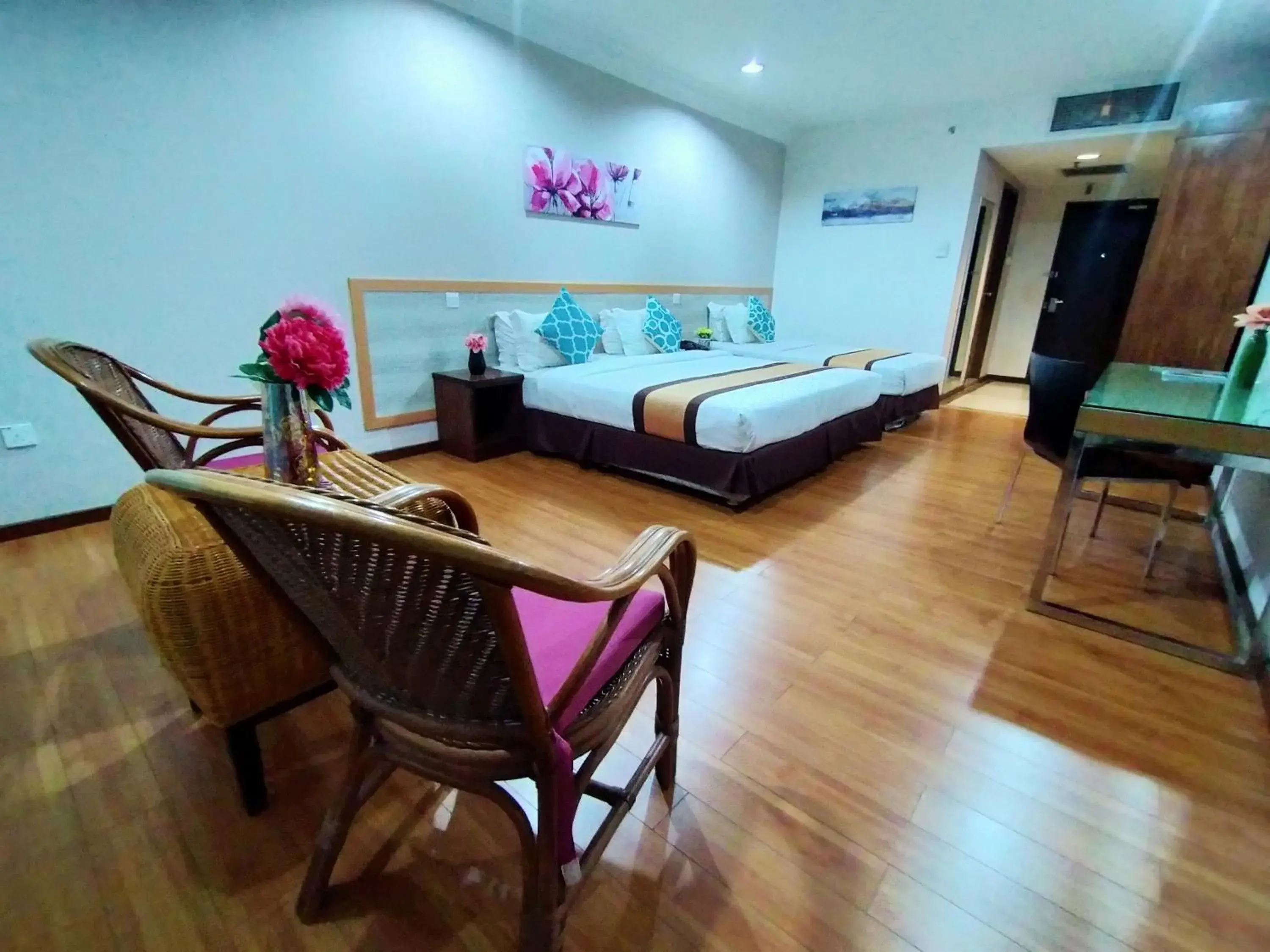 Bed in TD Plaza Hotel Bed in TD Plaza Hotel