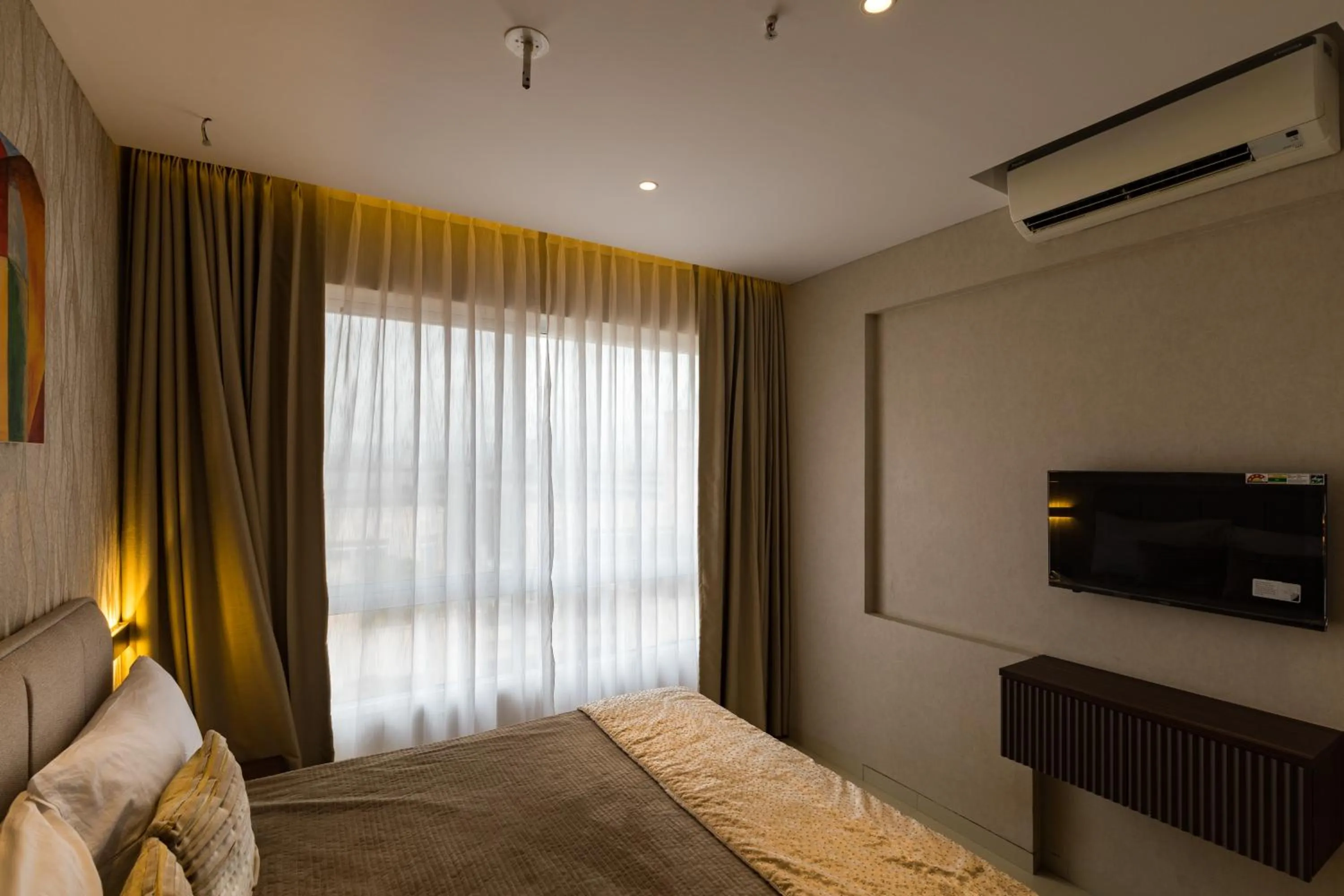 Bedroom, Bed in AR Suites Jewels Royale - Koregaon Park NX