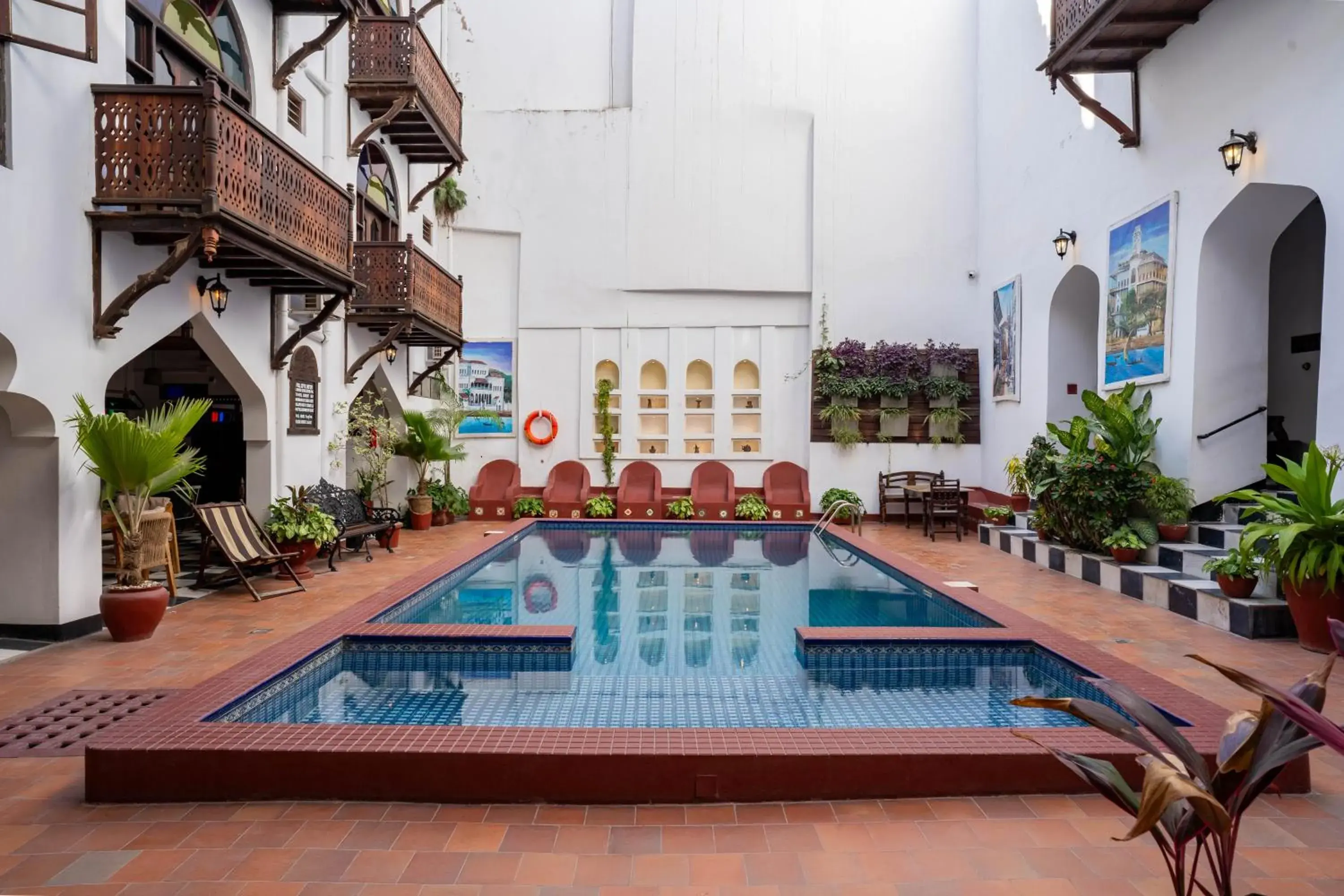 Dhow Palace Hotel Dhow Palace Hotel