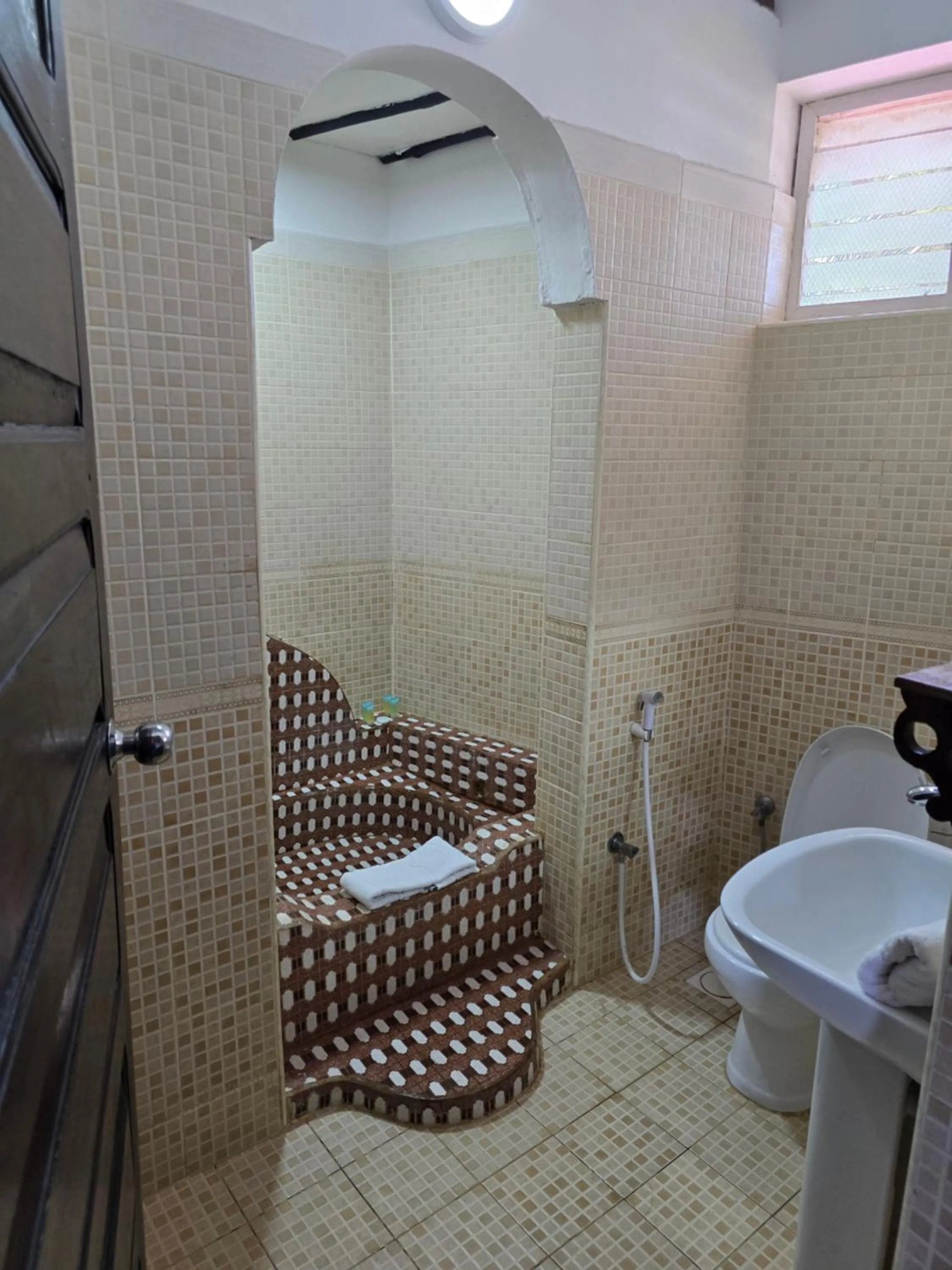 Bathroom in Dhow Palace Hotel