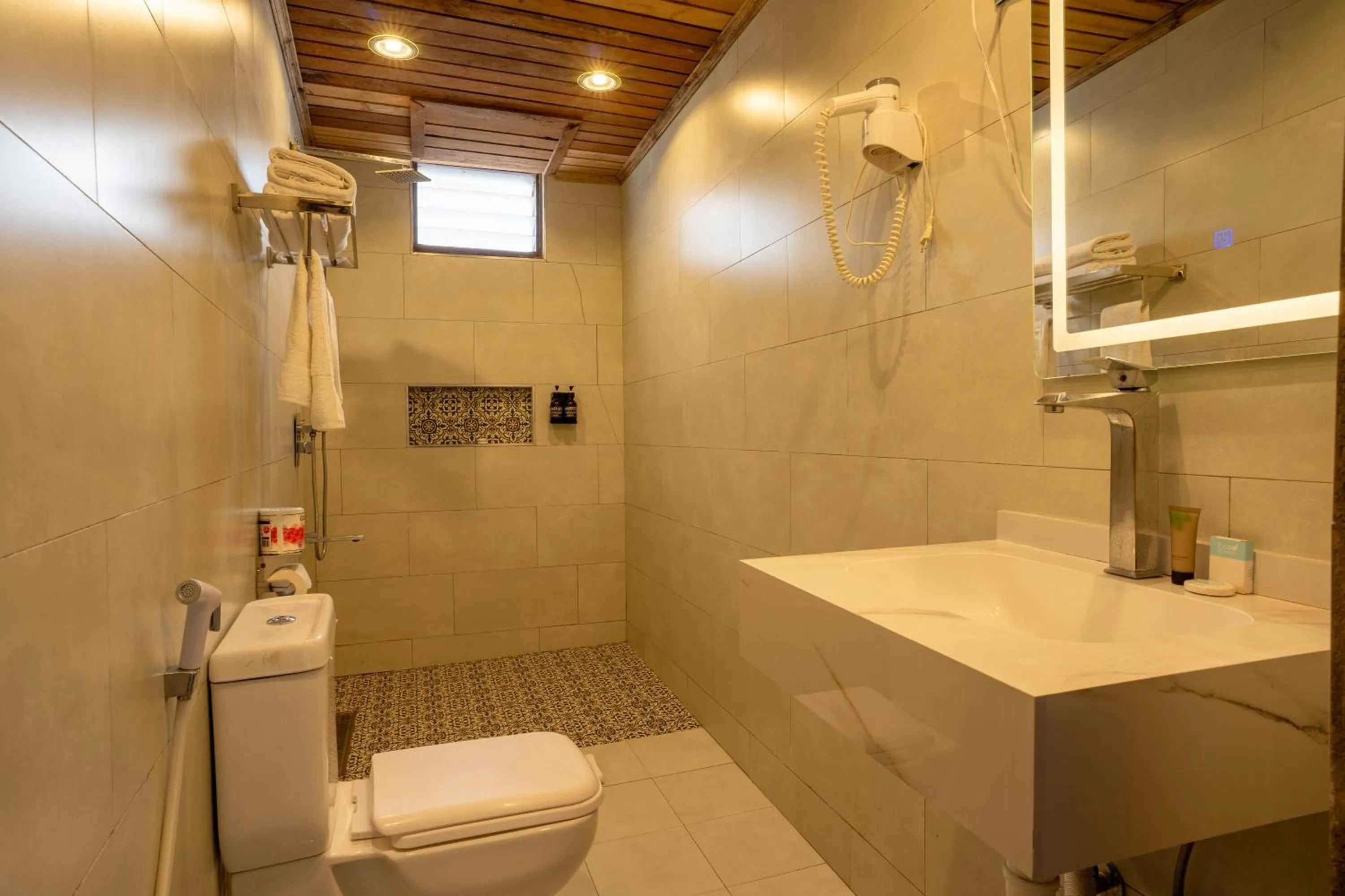 Bathroom in Dhow Palace Hotel