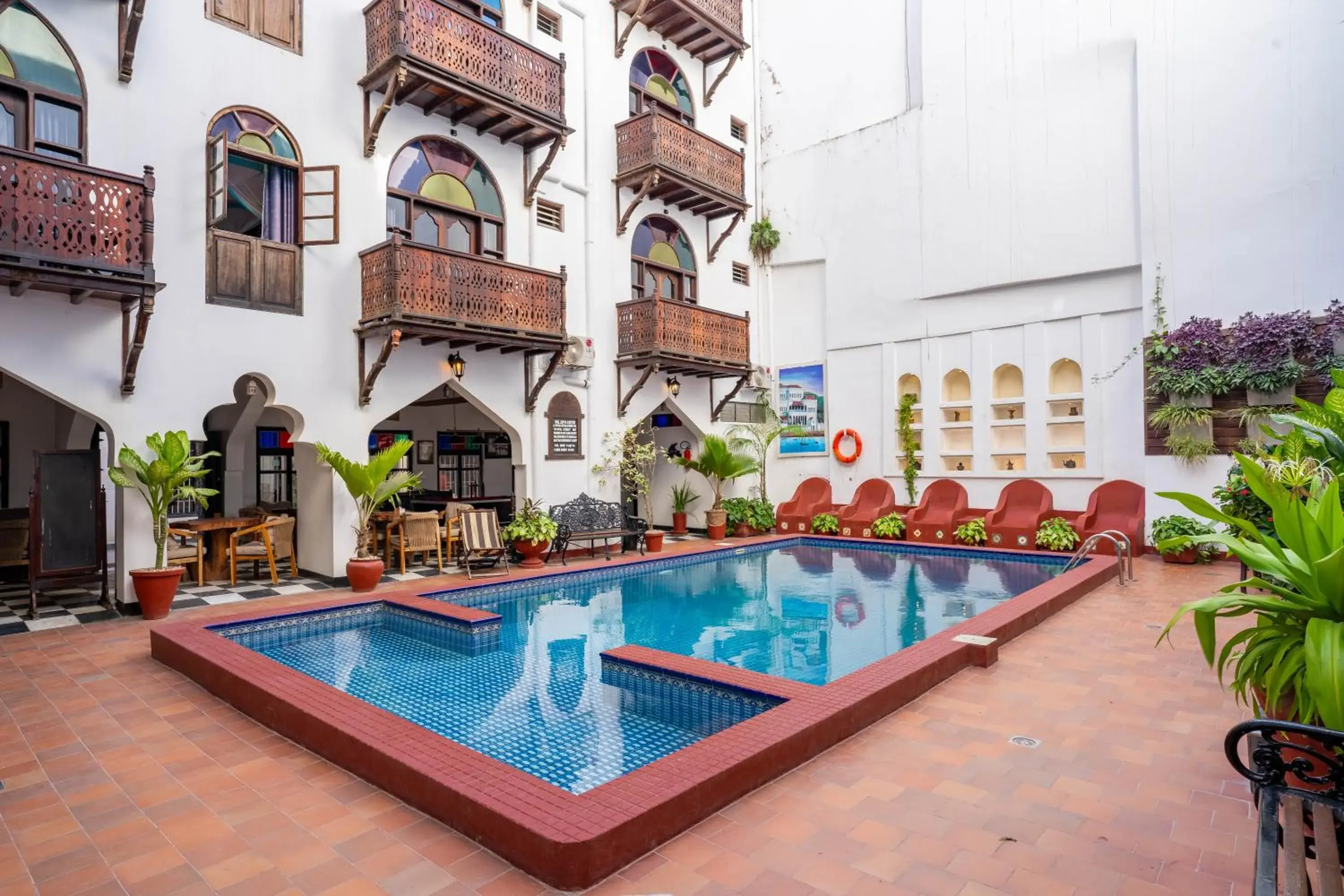 Dhow Palace Hotel Dhow Palace Hotel