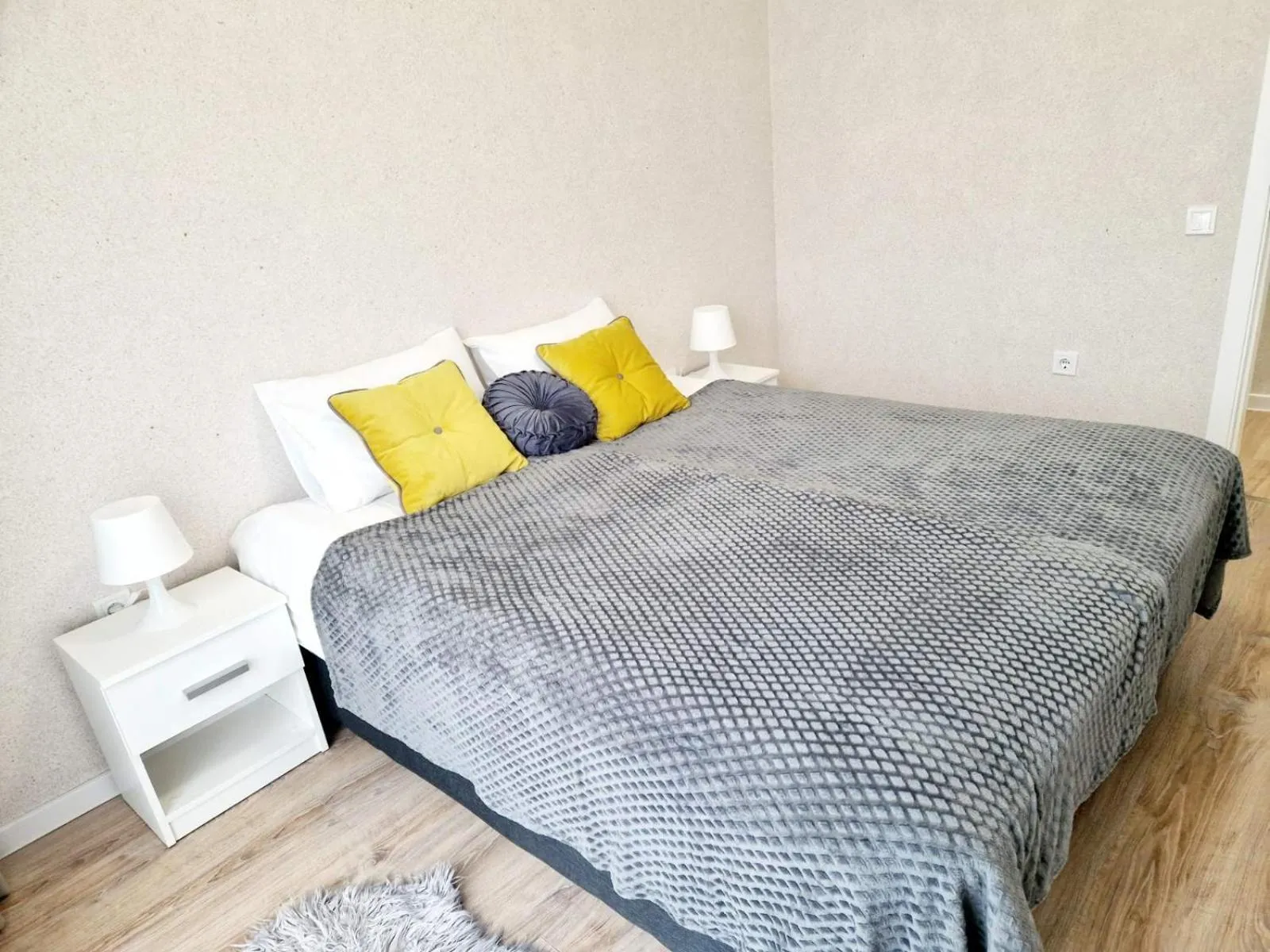 Bedroom, Bed in PAPAYA APARTMENTS