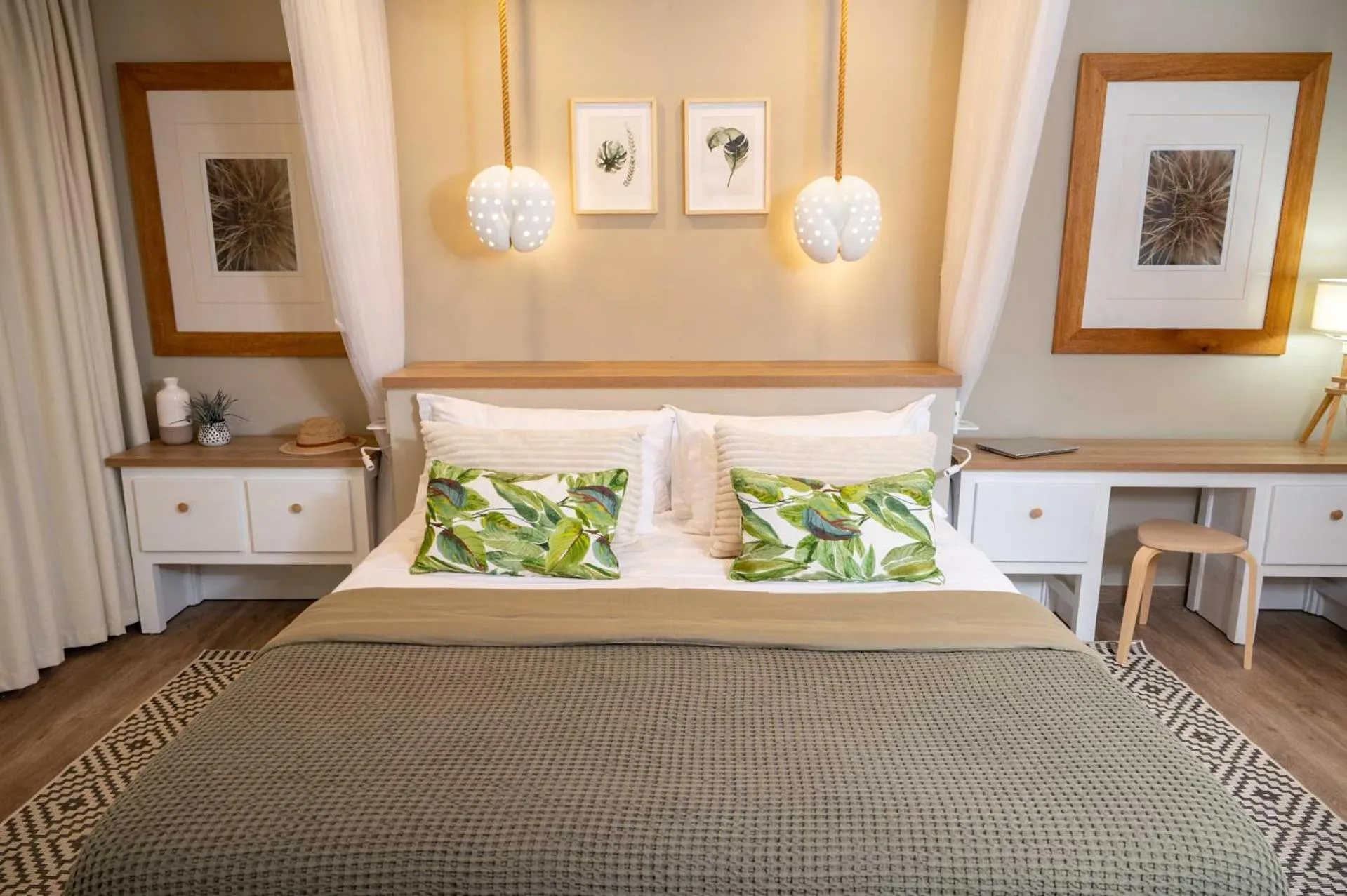 Bed in Indian Ocean Lodge