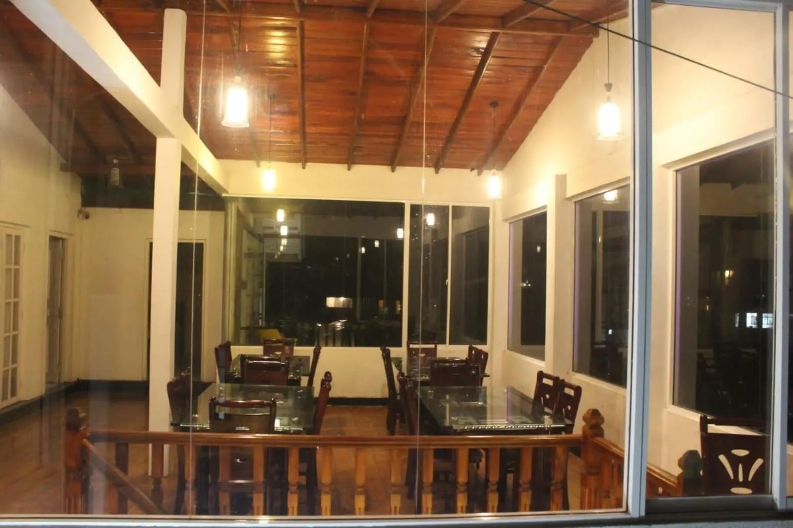 Dining area in Maha Royal Hotel