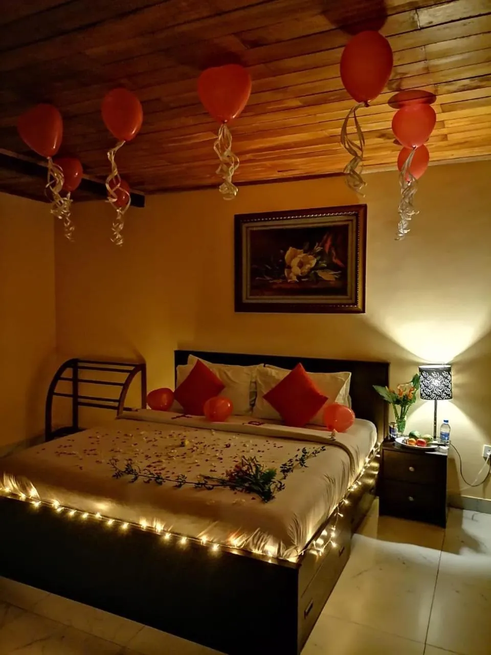 Bed in Maha Royal Hotel
