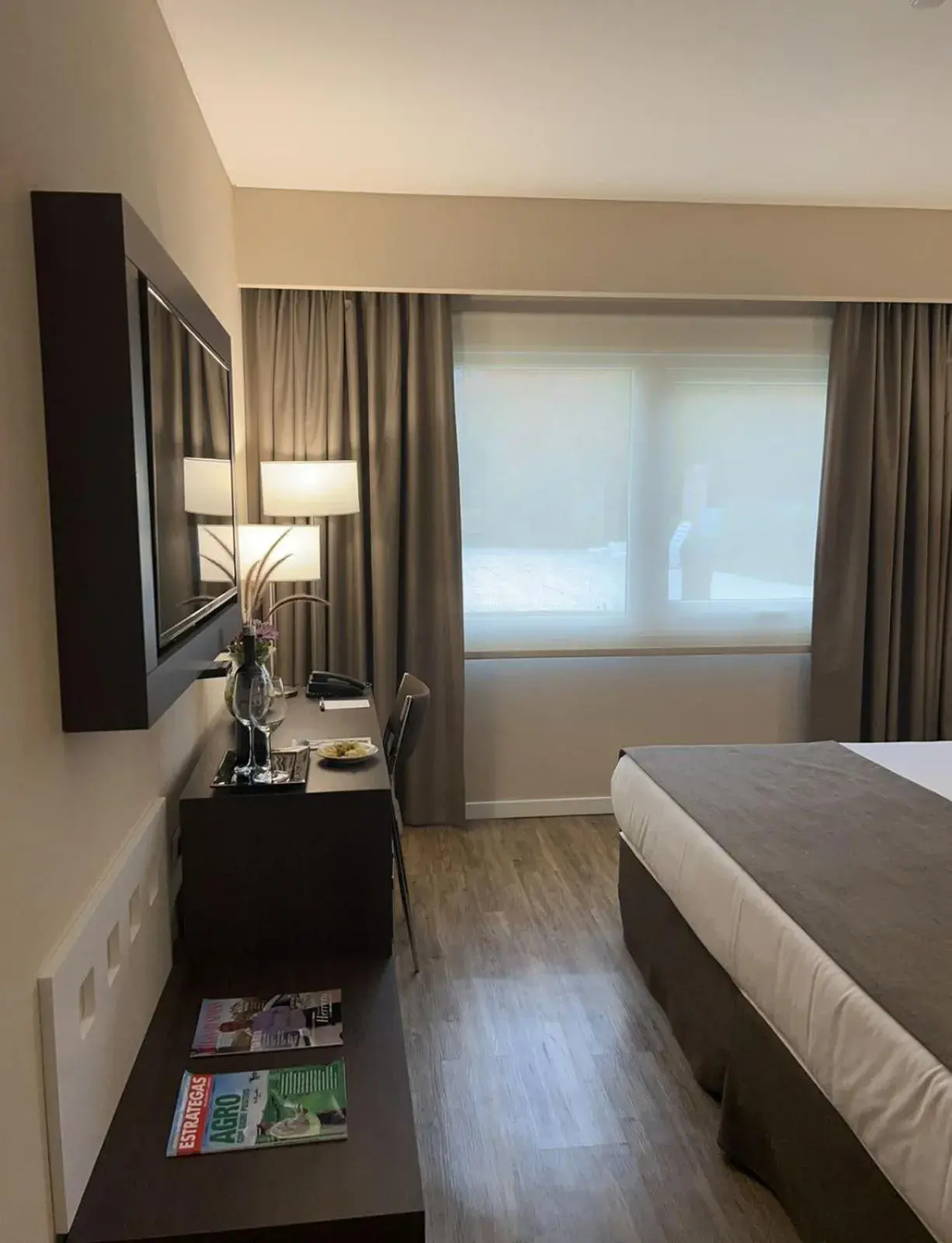 Photo of the whole room, Bed in Days Inn Zarate Photo of the whole room, Bed in Days Inn Zarate