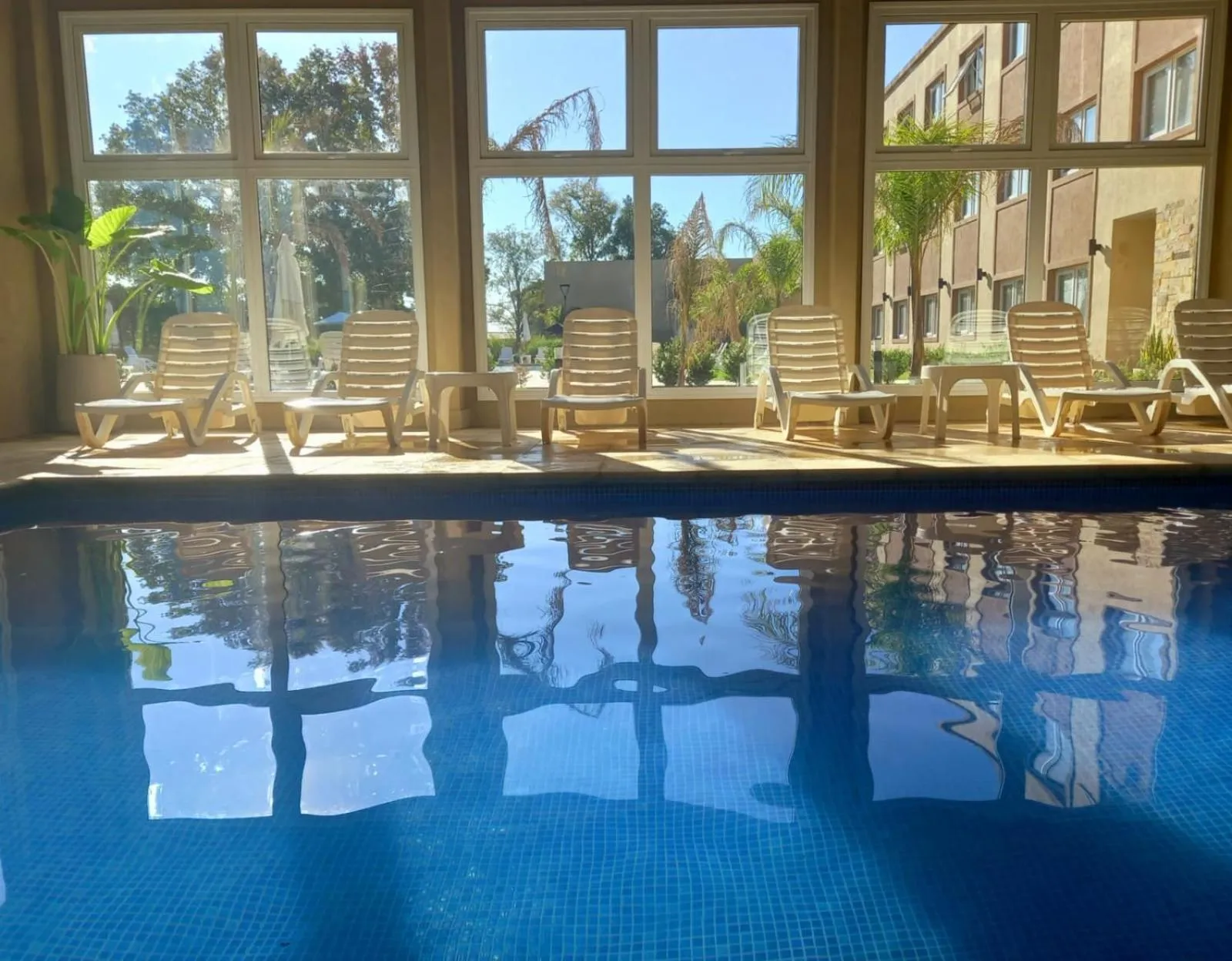 Swimming pool in Days Inn Zarate