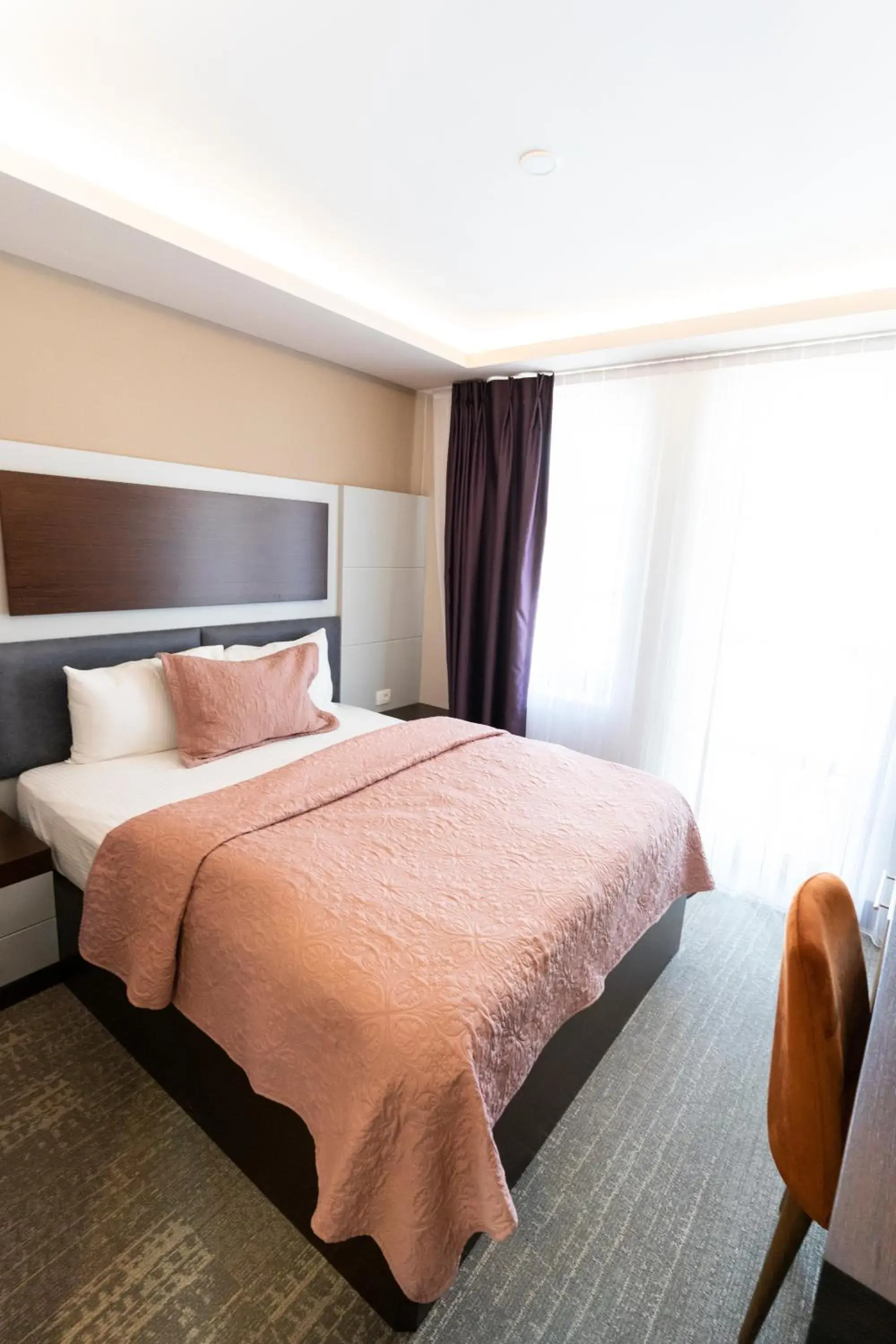 Bed in Hotel Prizreni Bed in Hotel Prizreni