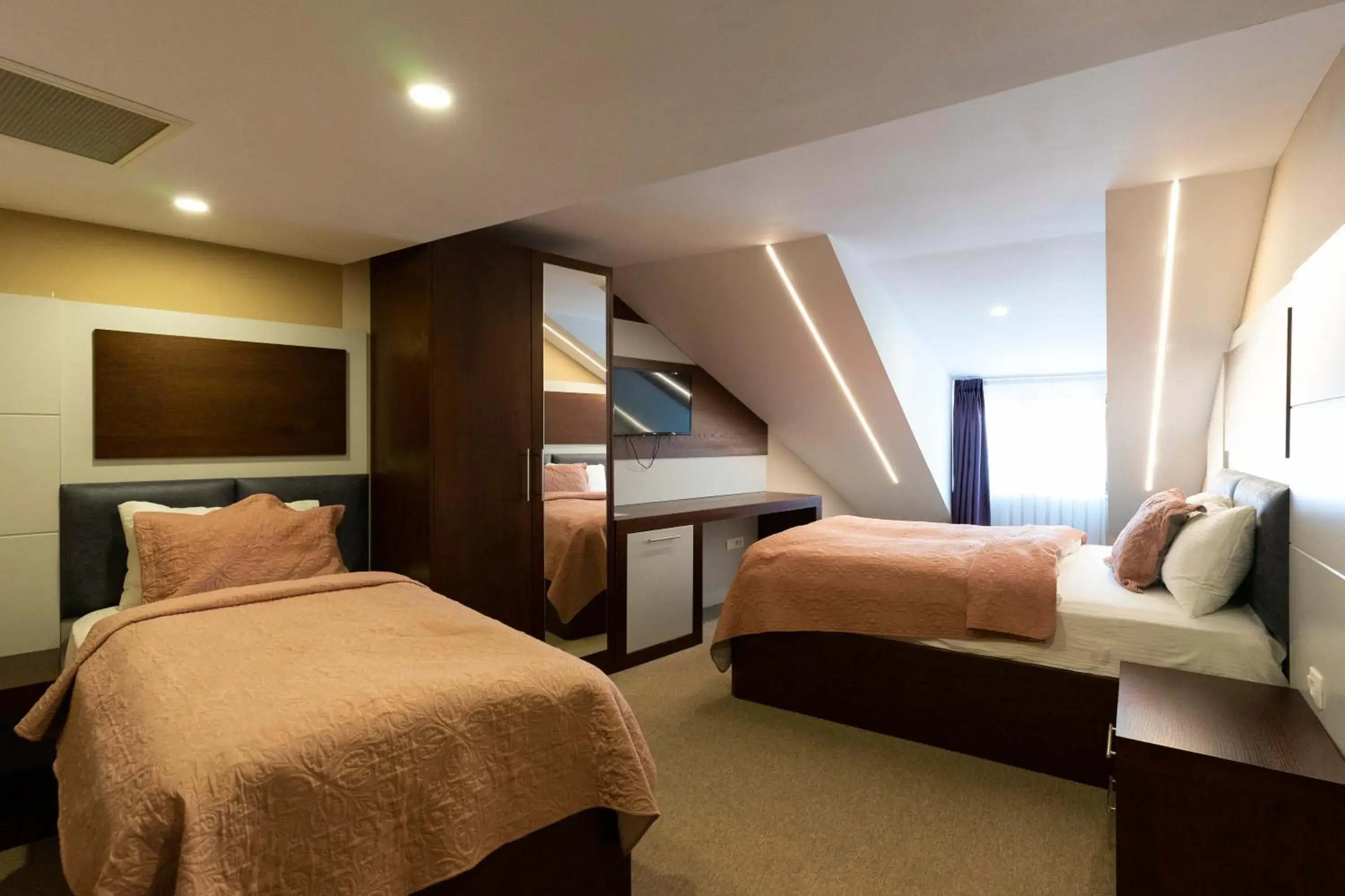 Bed in Hotel Prizreni Bed in Hotel Prizreni