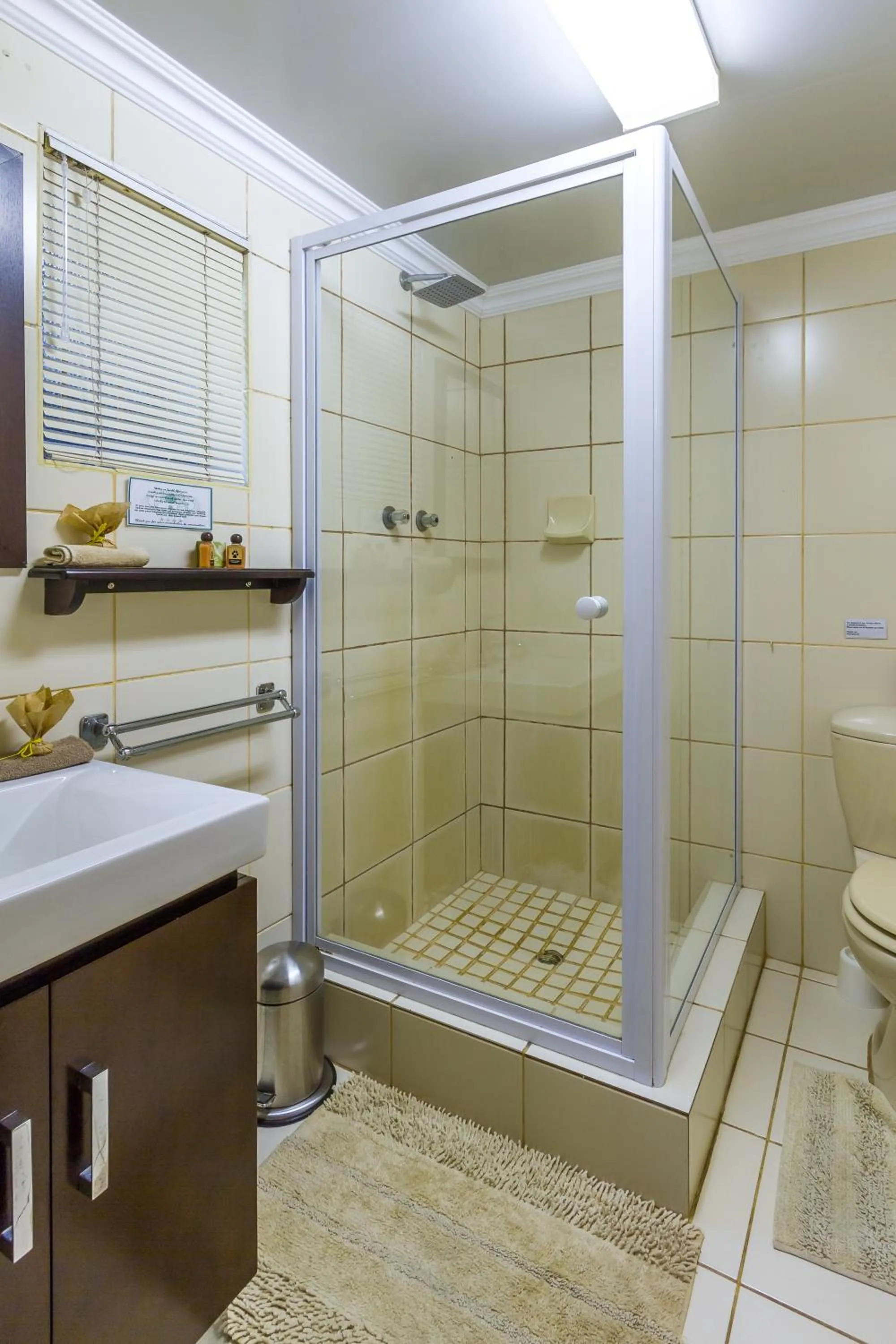 Bathroom in Jörn's Gästehaus