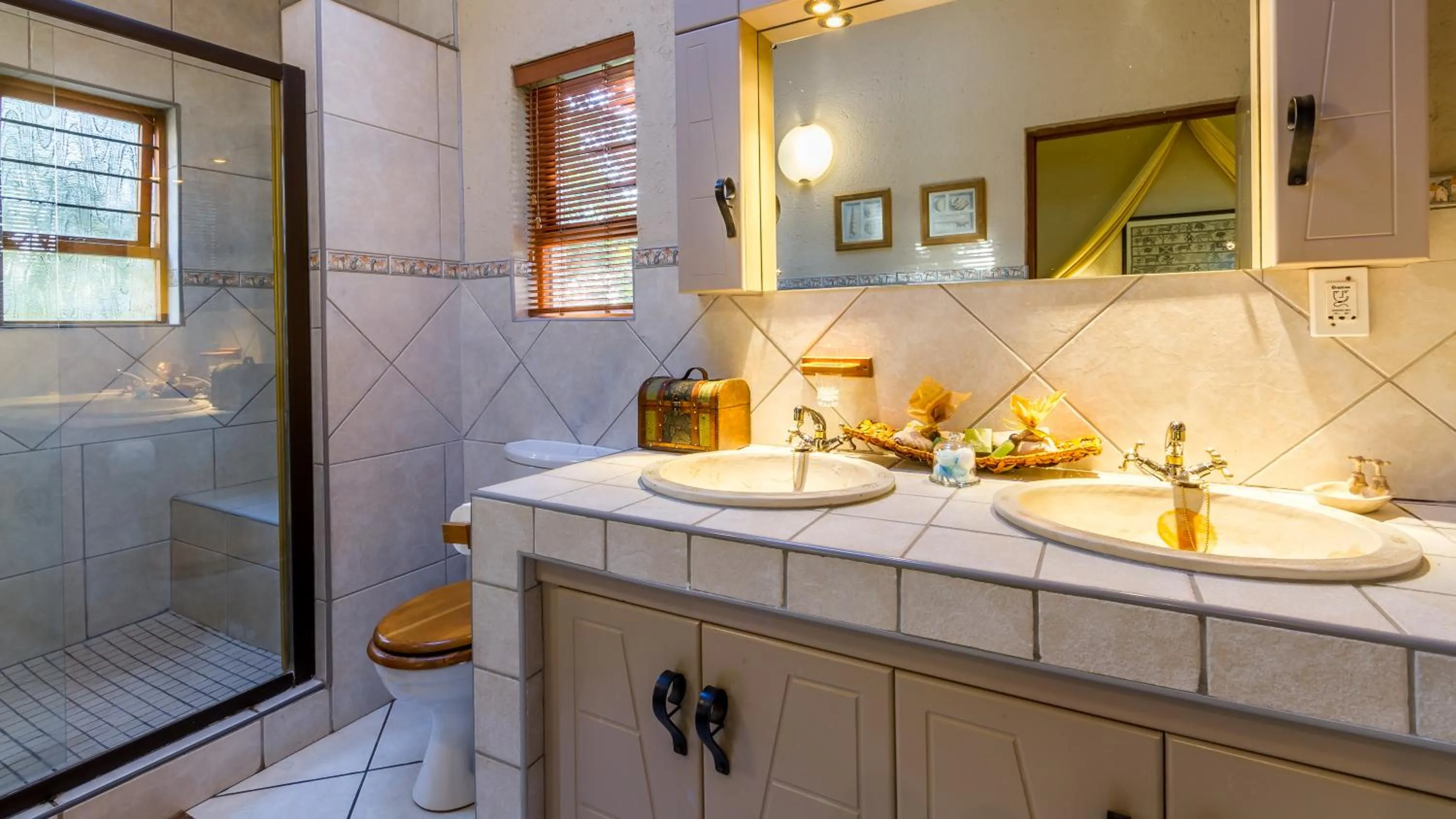 Bathroom in Jörn's Gästehaus