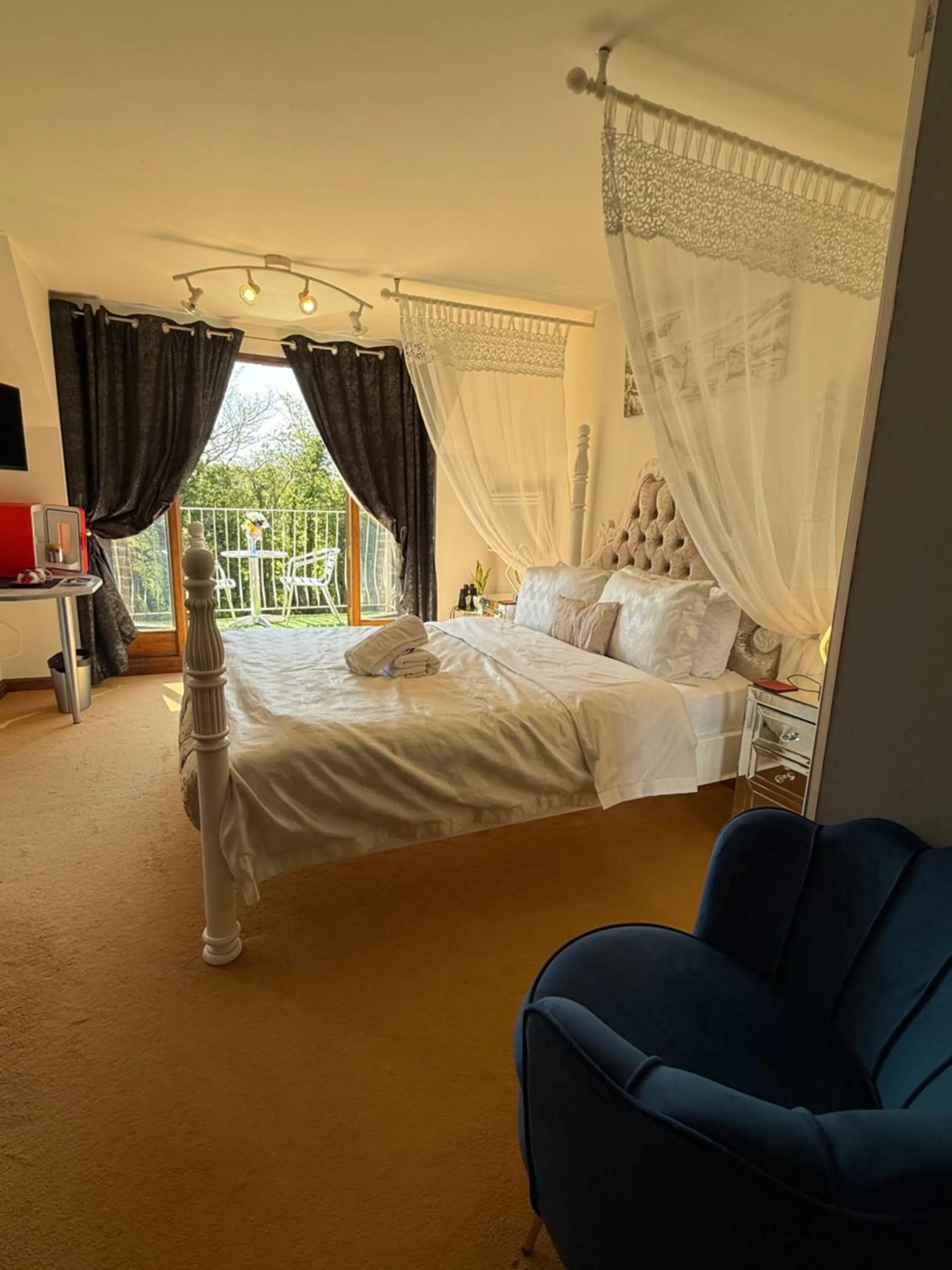 Bed in Barnfields Retreat