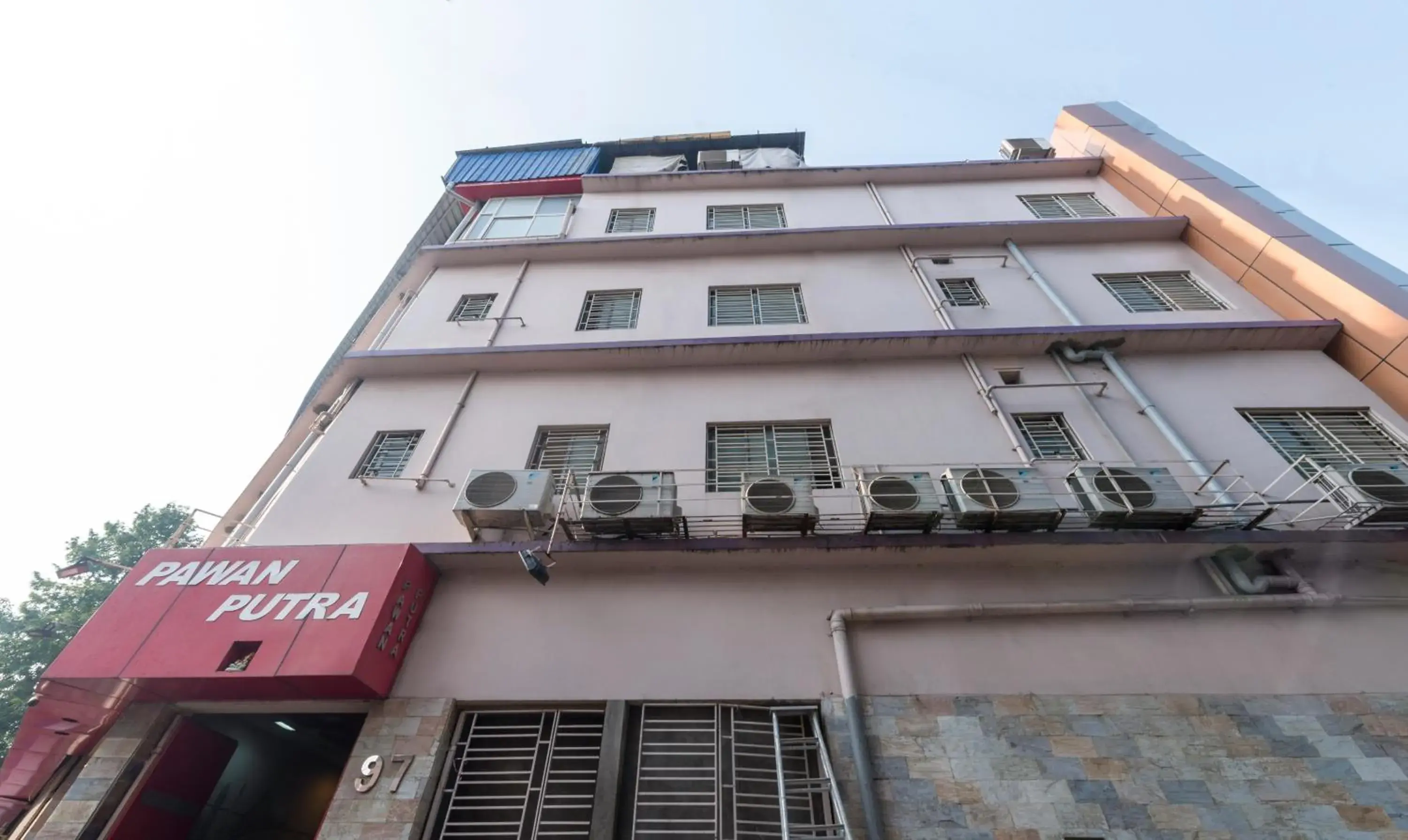 Property building in Treebo Pawan Putra Property building in Treebo Pawan Putra