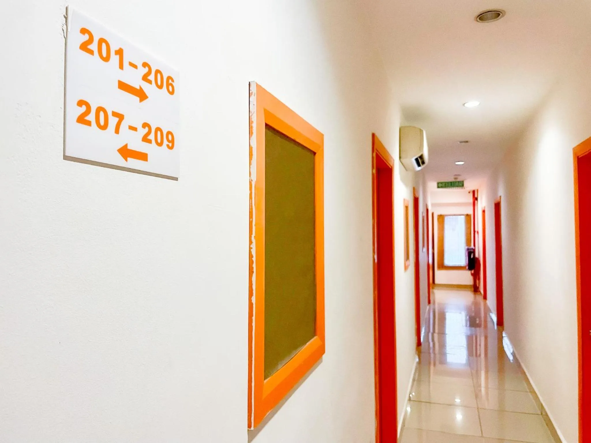 Property building in 1 Hotel Taman Connaught