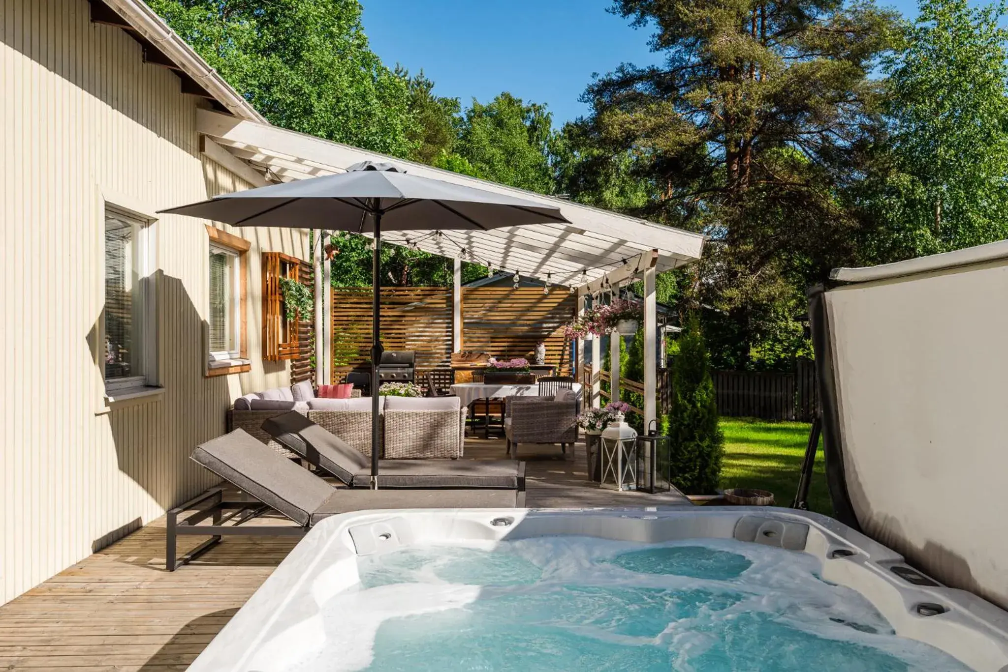 Villa Metsämarkku - jacuzzi & sauna Villa Metsämarkku - jacuzzi & sauna