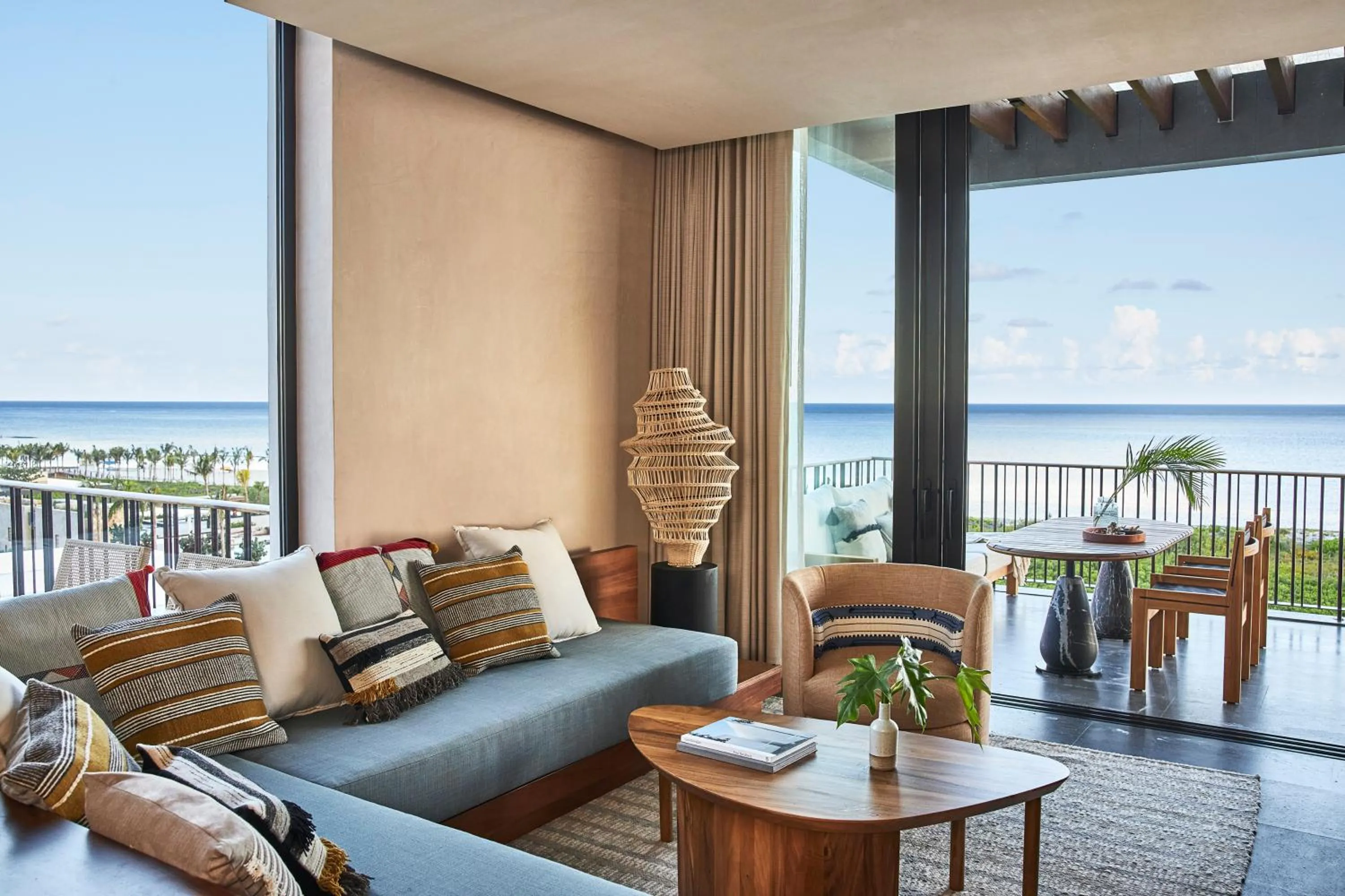 Balcony/Terrace in Etéreo, Auberge Collection