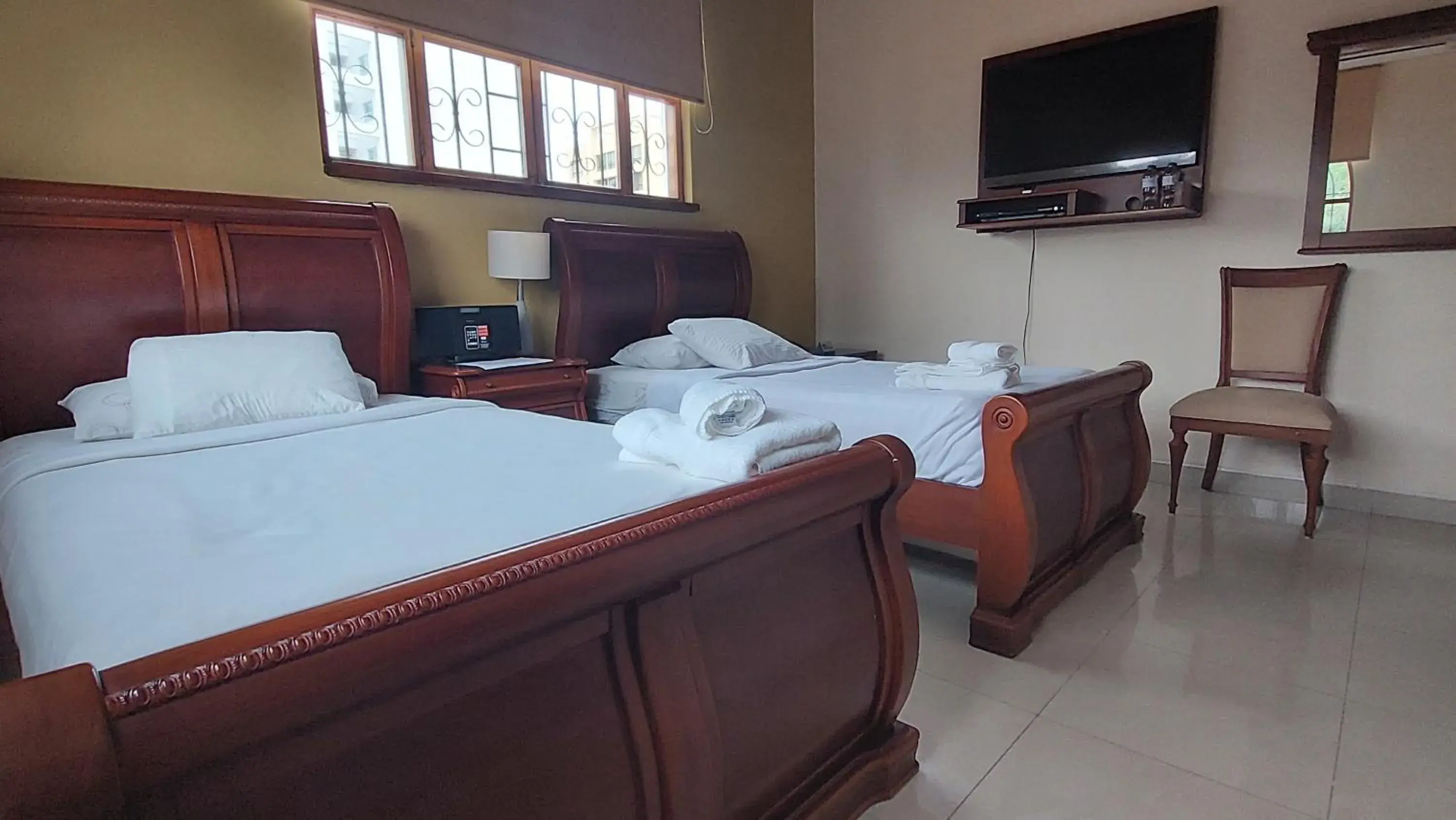 Deluxe Twin Room in Hotel Voyager Manta Deluxe Twin Room in Hotel Voyager Manta