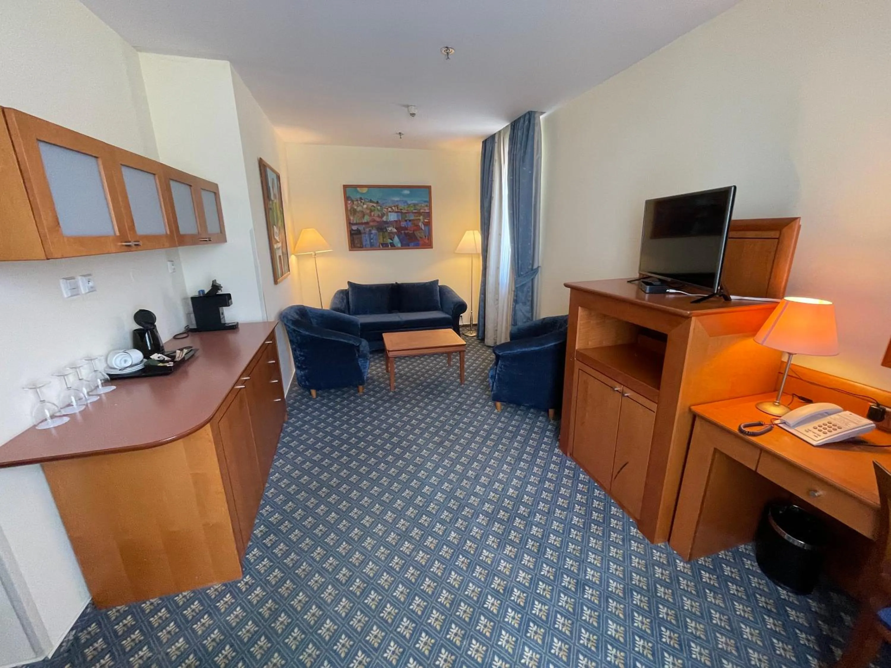 Living room in Ramada Prague City Centre