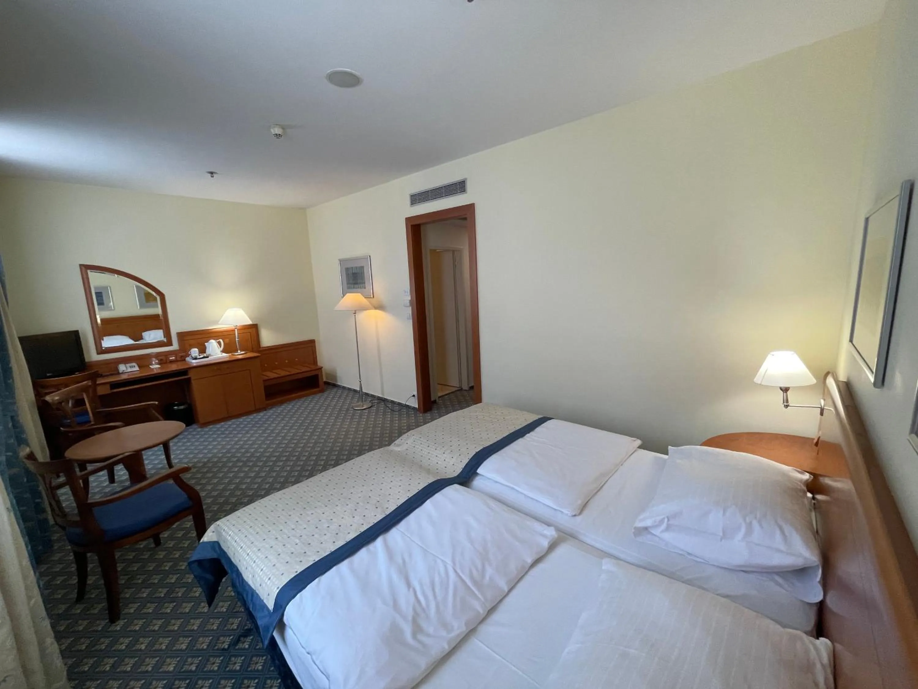 Bedroom, Bed in Ramada Prague City Centre