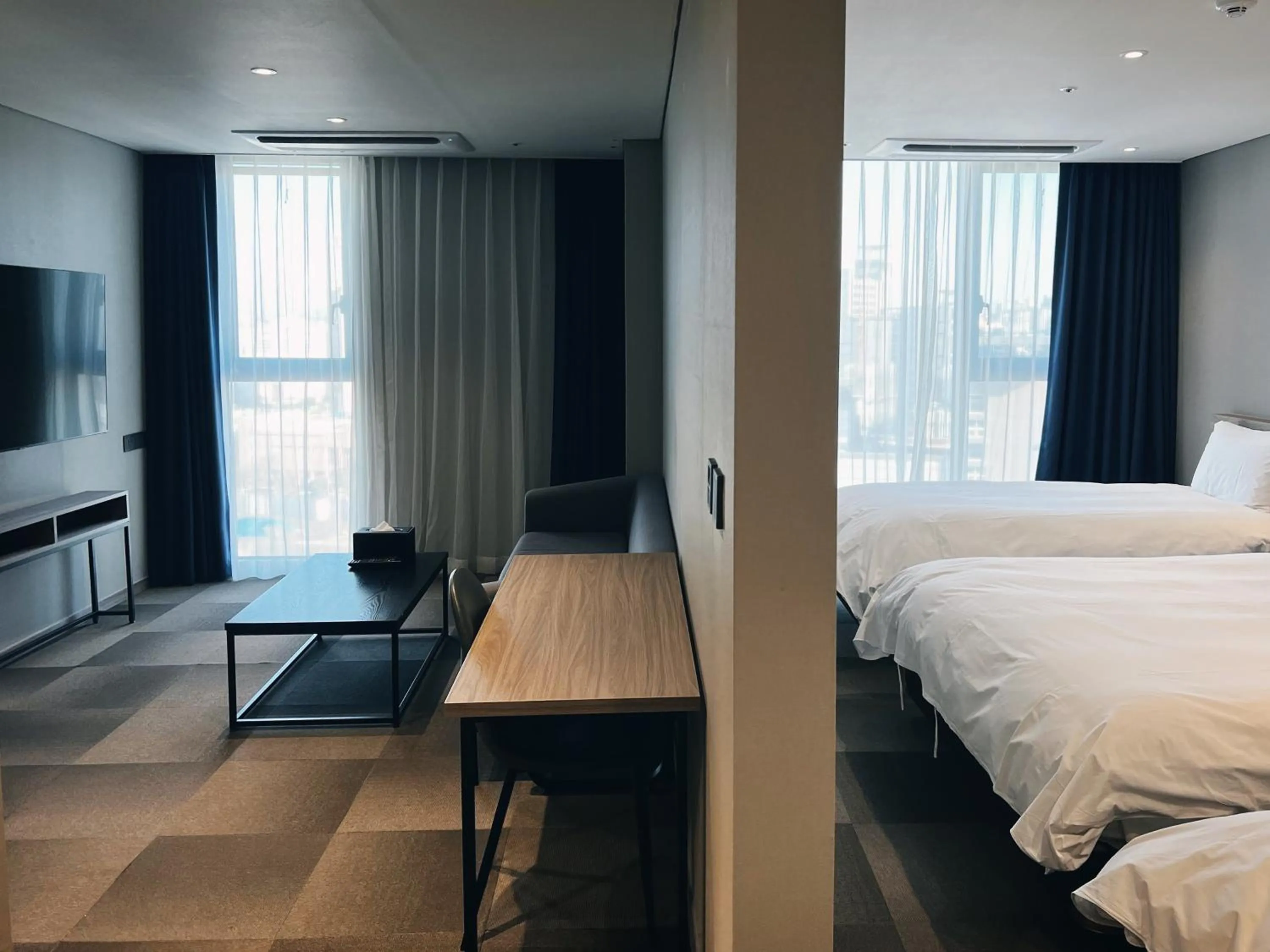 TV and multimedia, Bed in Hotel U5